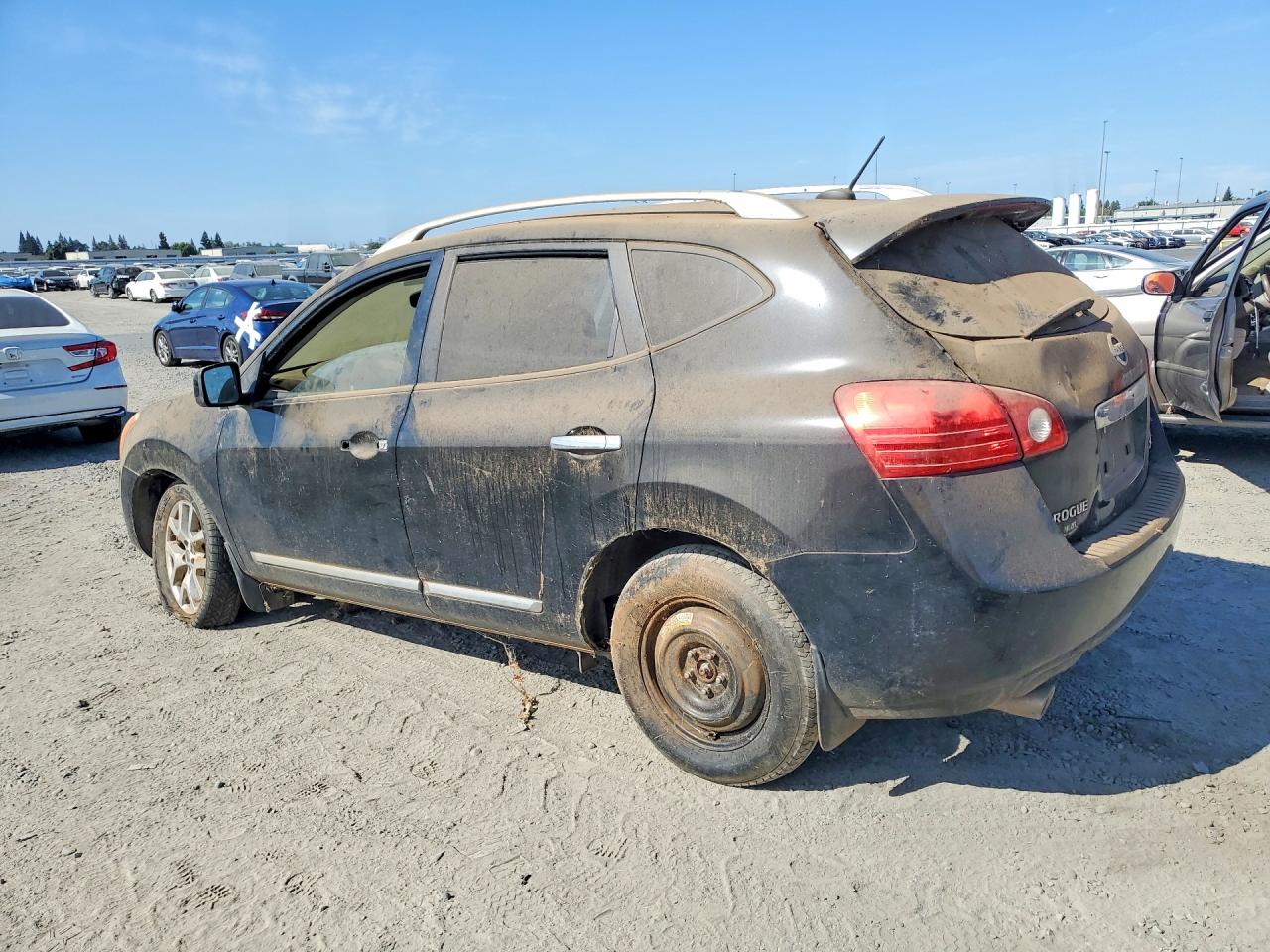 2011 Nissan Rogue S Черный vin: JN8AS5MV7BW312936