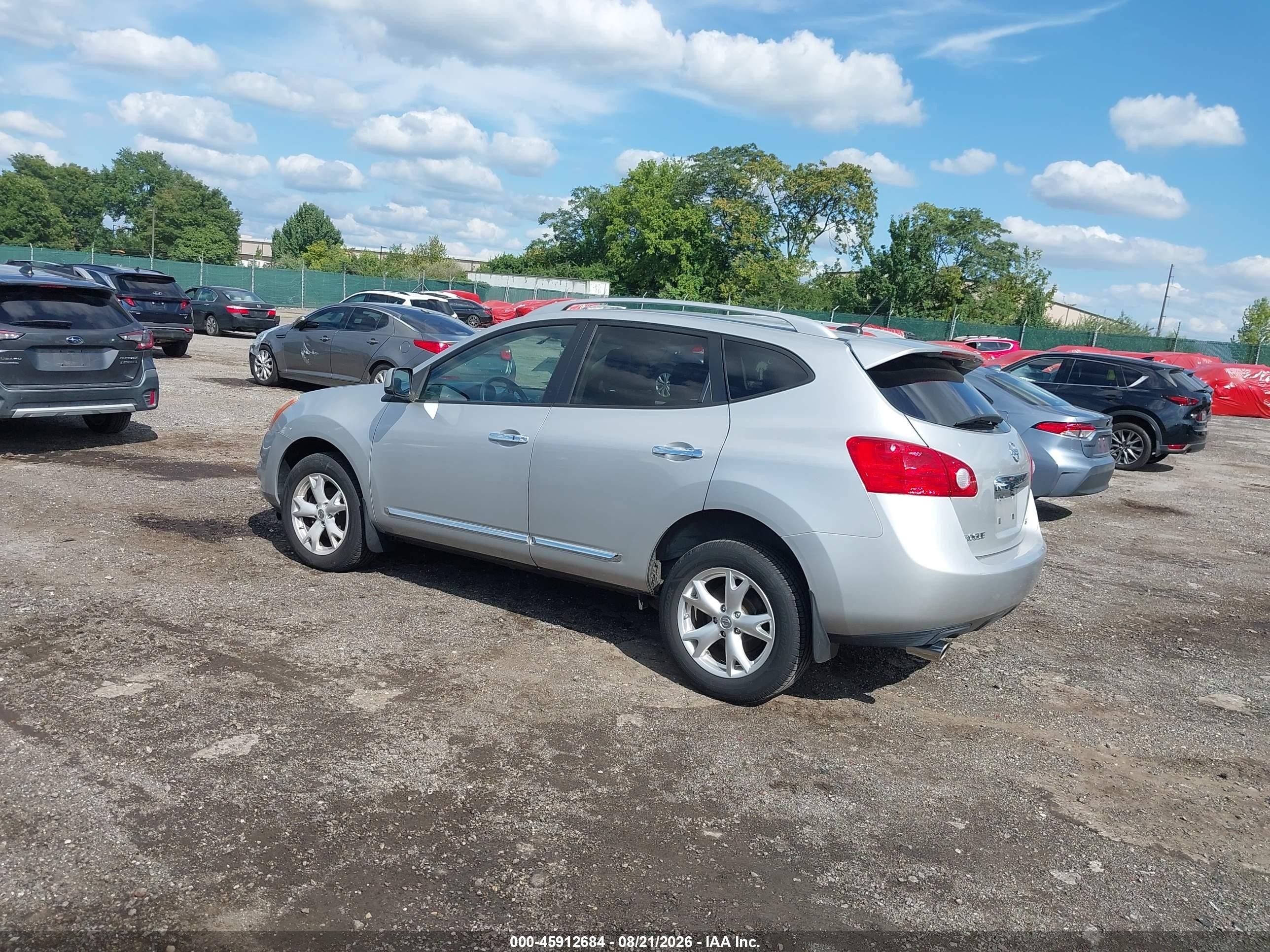2011 Nissan Rogue Sv Silver vin: JN8AS5MV7BW672823