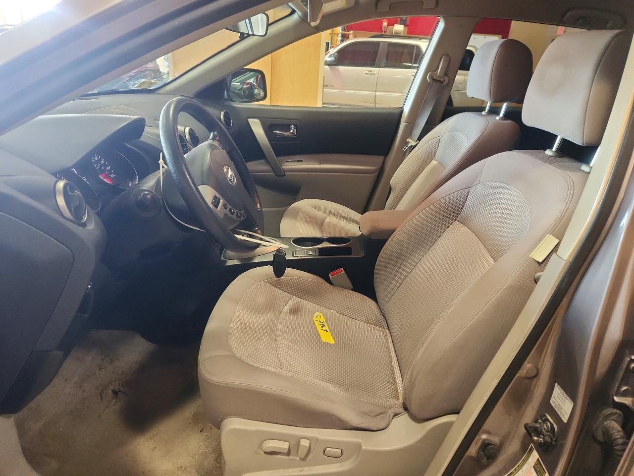 2012 Nissan Rogue S Gray vin: JN8AS5MV7CW352600