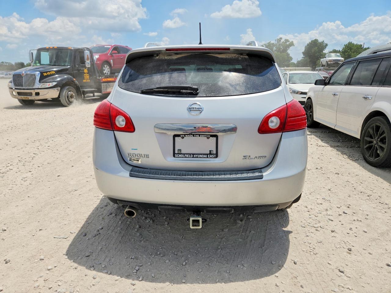 2012 Nissan Rogue S Silver vin: JN8AS5MV7CW356856