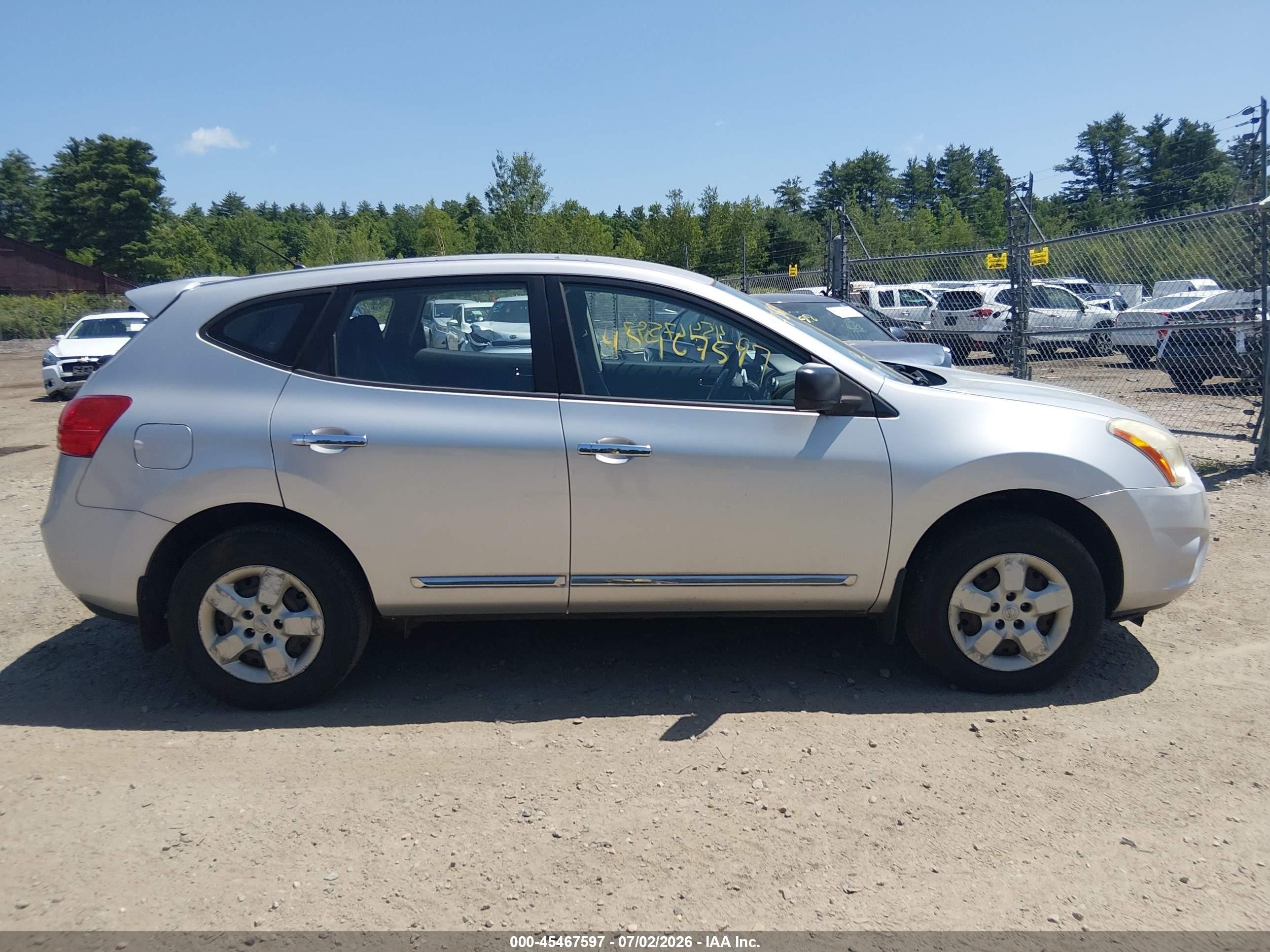 2012 Nissan Rogue S Silver vin: JN8AS5MV7CW393776
