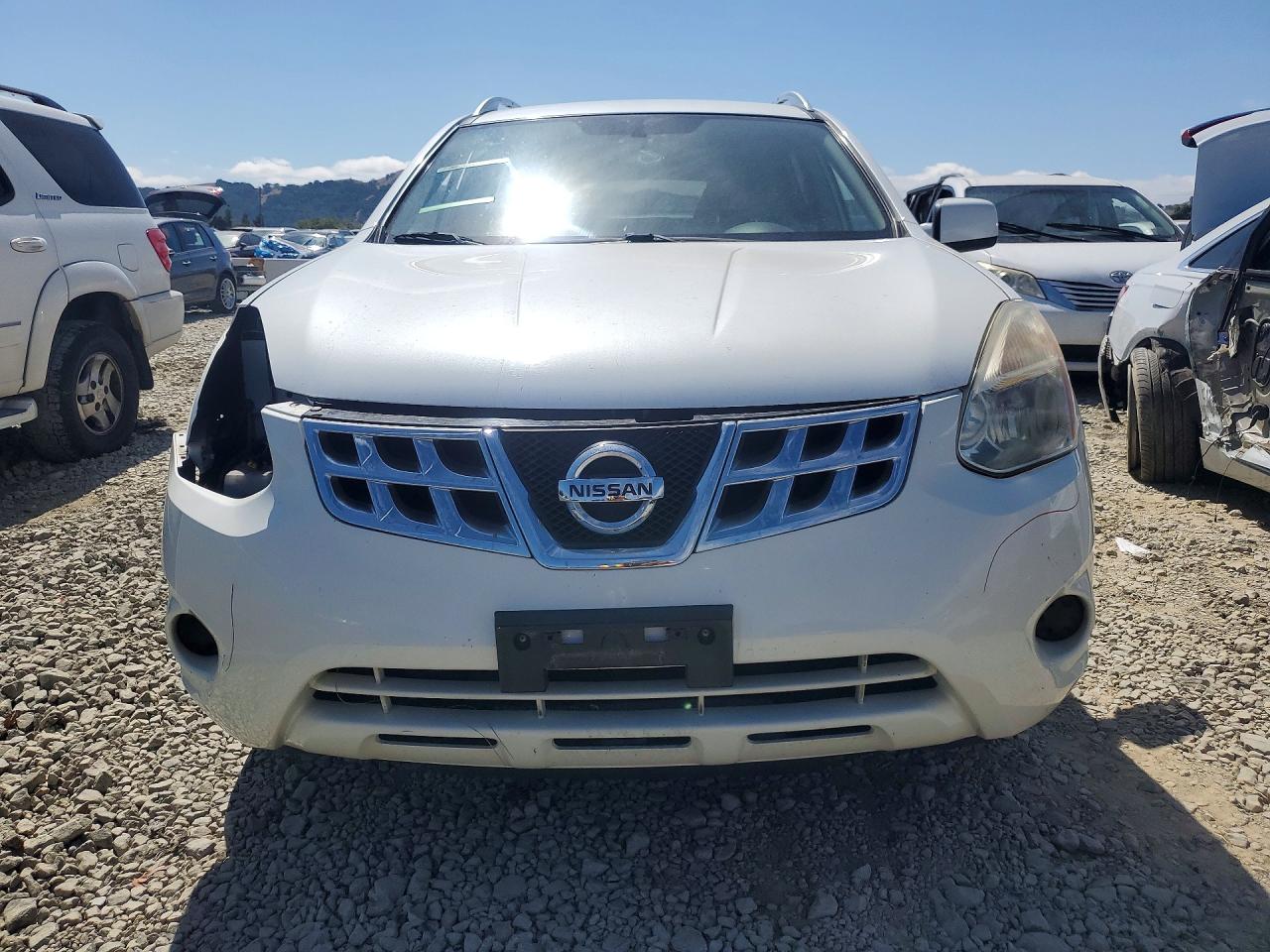 2012 Nissan Rogue S White vin: JN8AS5MV7CW405702