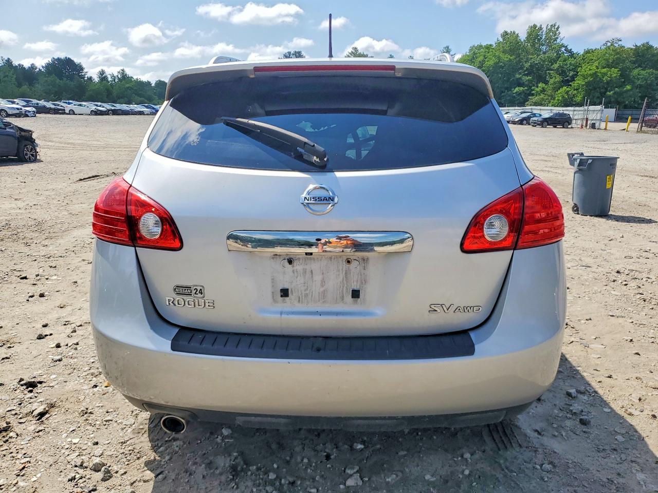 2012 Nissan Rogue S Silver vin: JN8AS5MV7CW713615