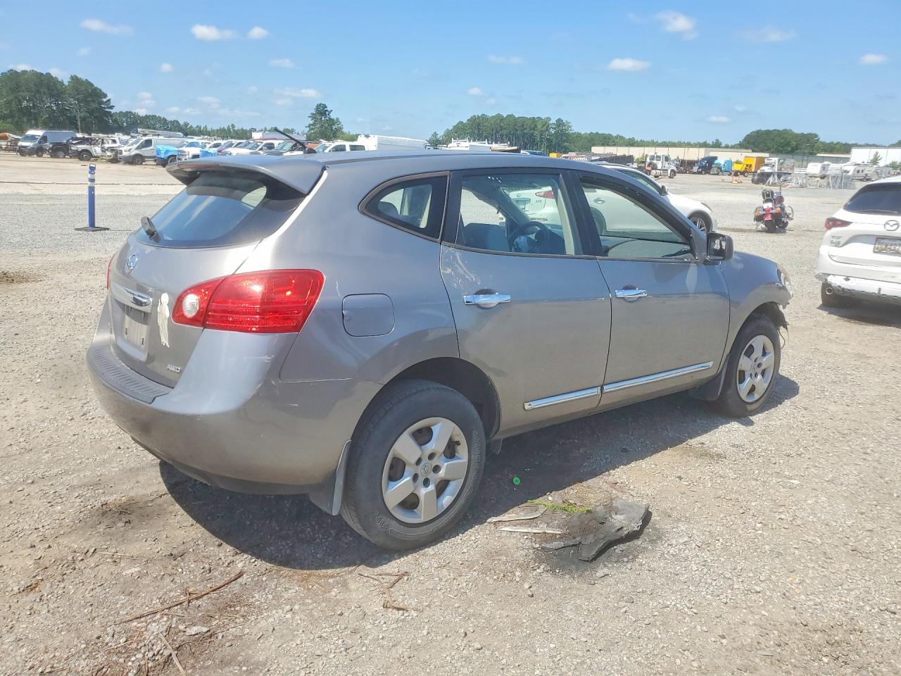2013 Nissan Rogue S Silver vin: JN8AS5MV7DW100590