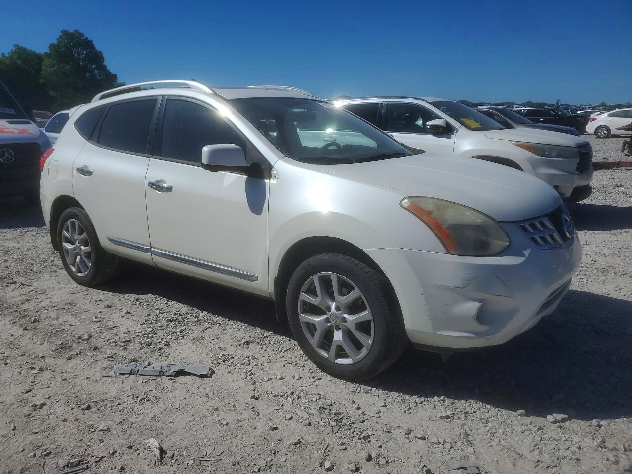 2013 Nissan Rogue S White vin: JN8AS5MV7DW109659