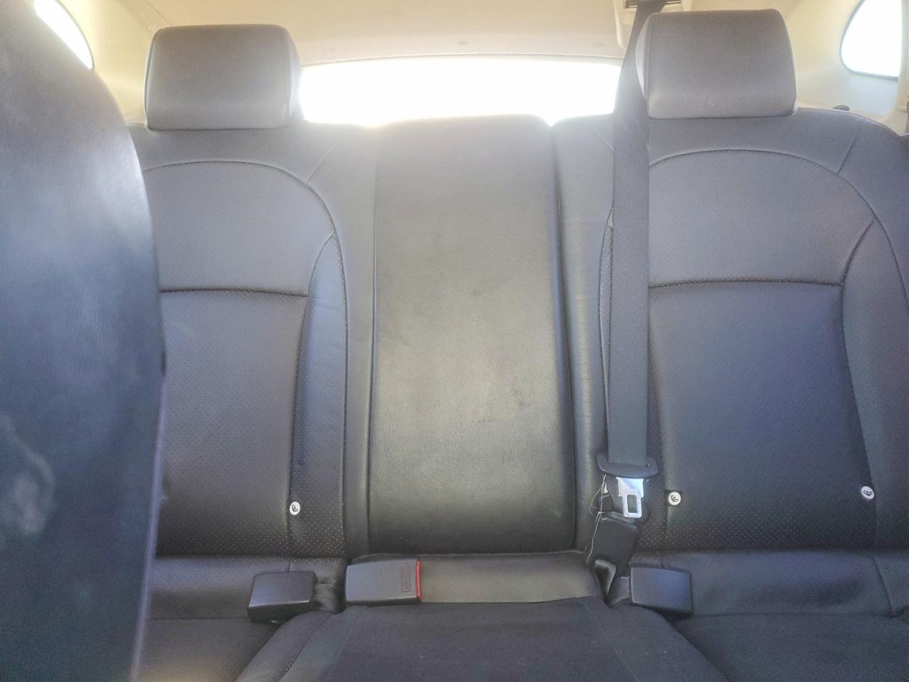 2013 Nissan Rogue S White vin: JN8AS5MV7DW109659