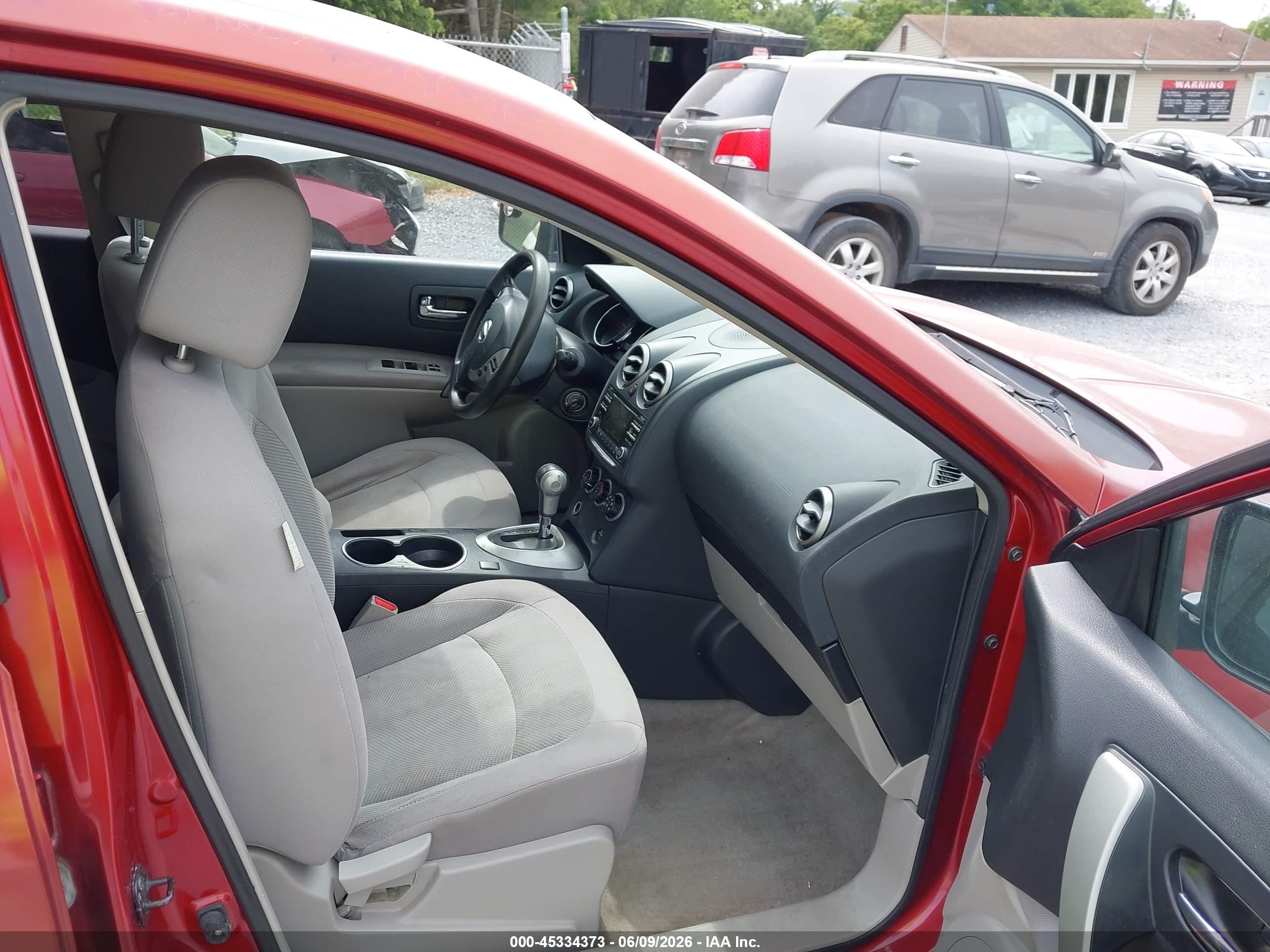 2013 Nissan Rogue S Красный vin: JN8AS5MV7DW114196