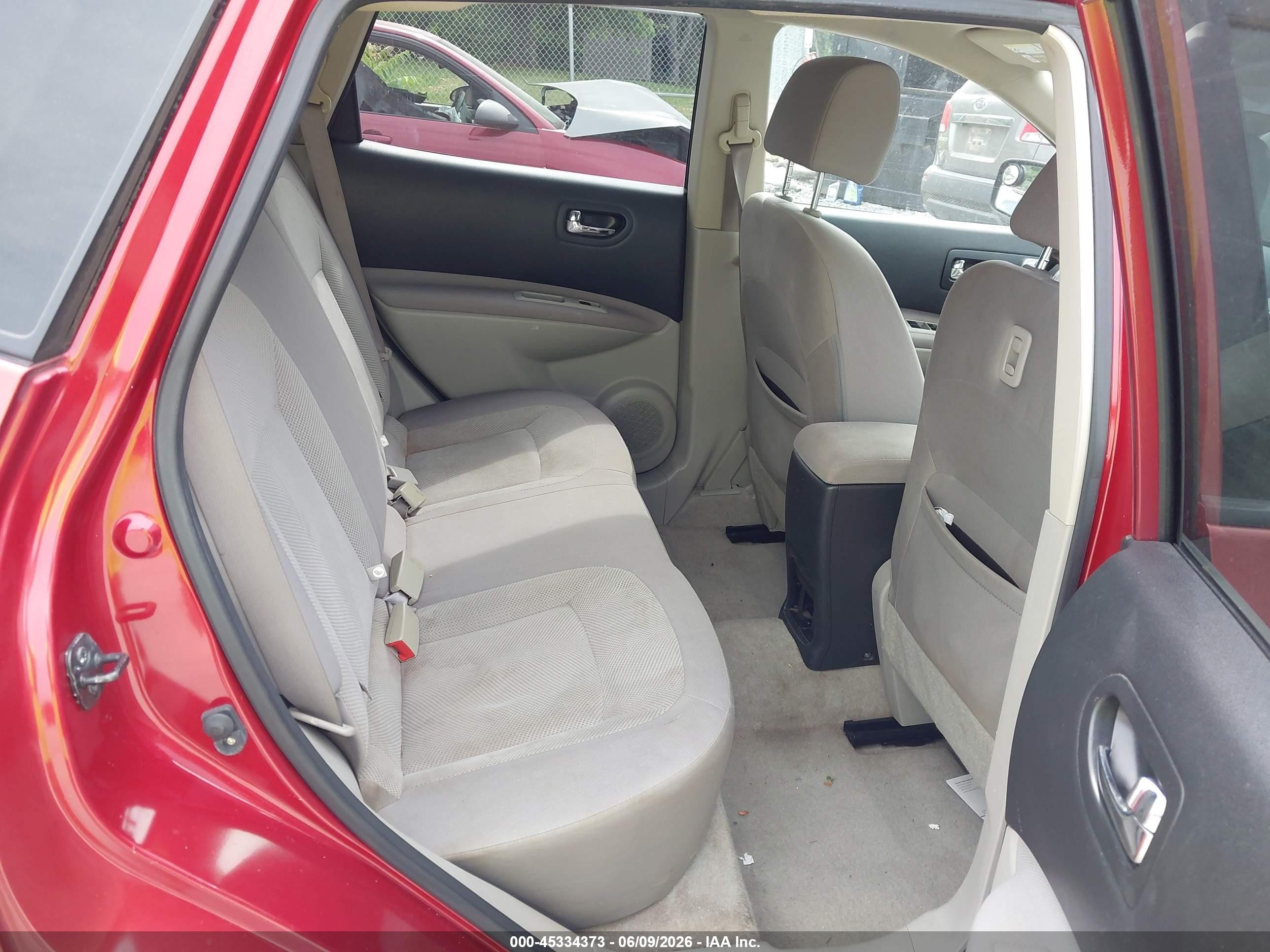 2013 Nissan Rogue S Красный vin: JN8AS5MV7DW114196