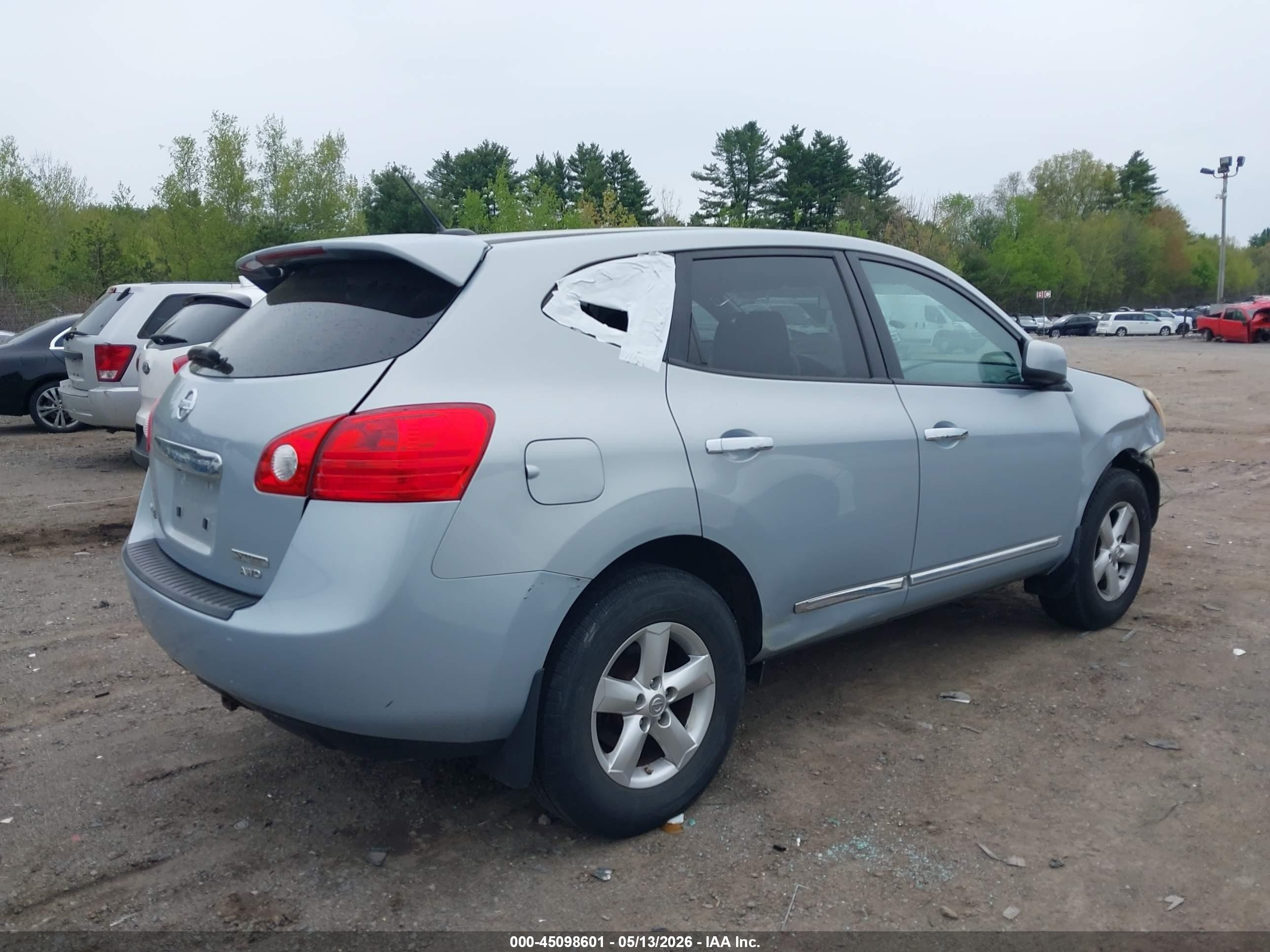2013 Nissan Rogue S Silver vin: JN8AS5MV7DW123996