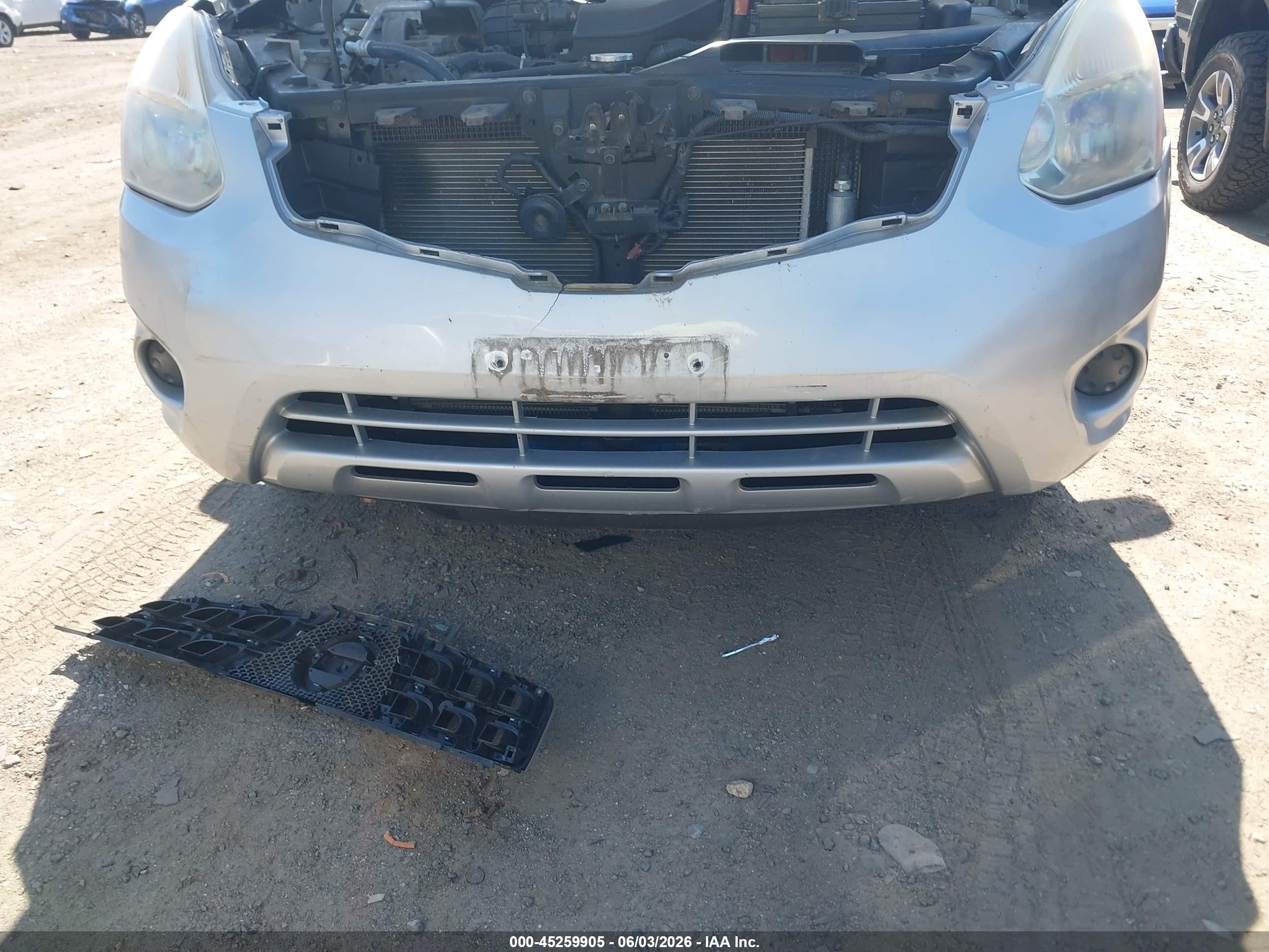 2013 Nissan Rogue S Серый vin: JN8AS5MV7DW134772