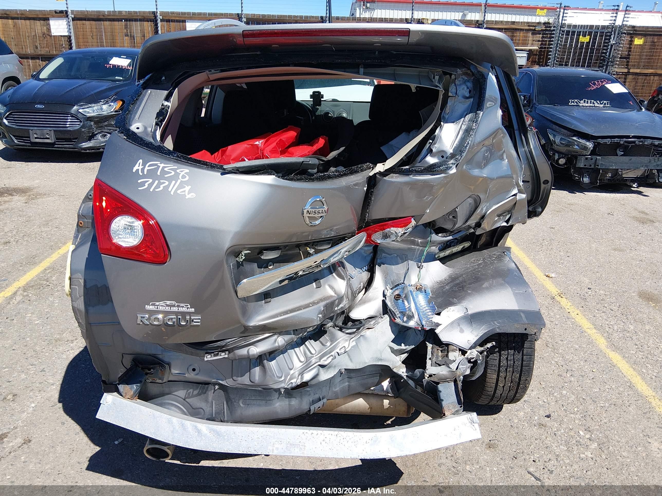 2013 Nissan Rogue Sv Серый vin: JN8AS5MV7DW634544