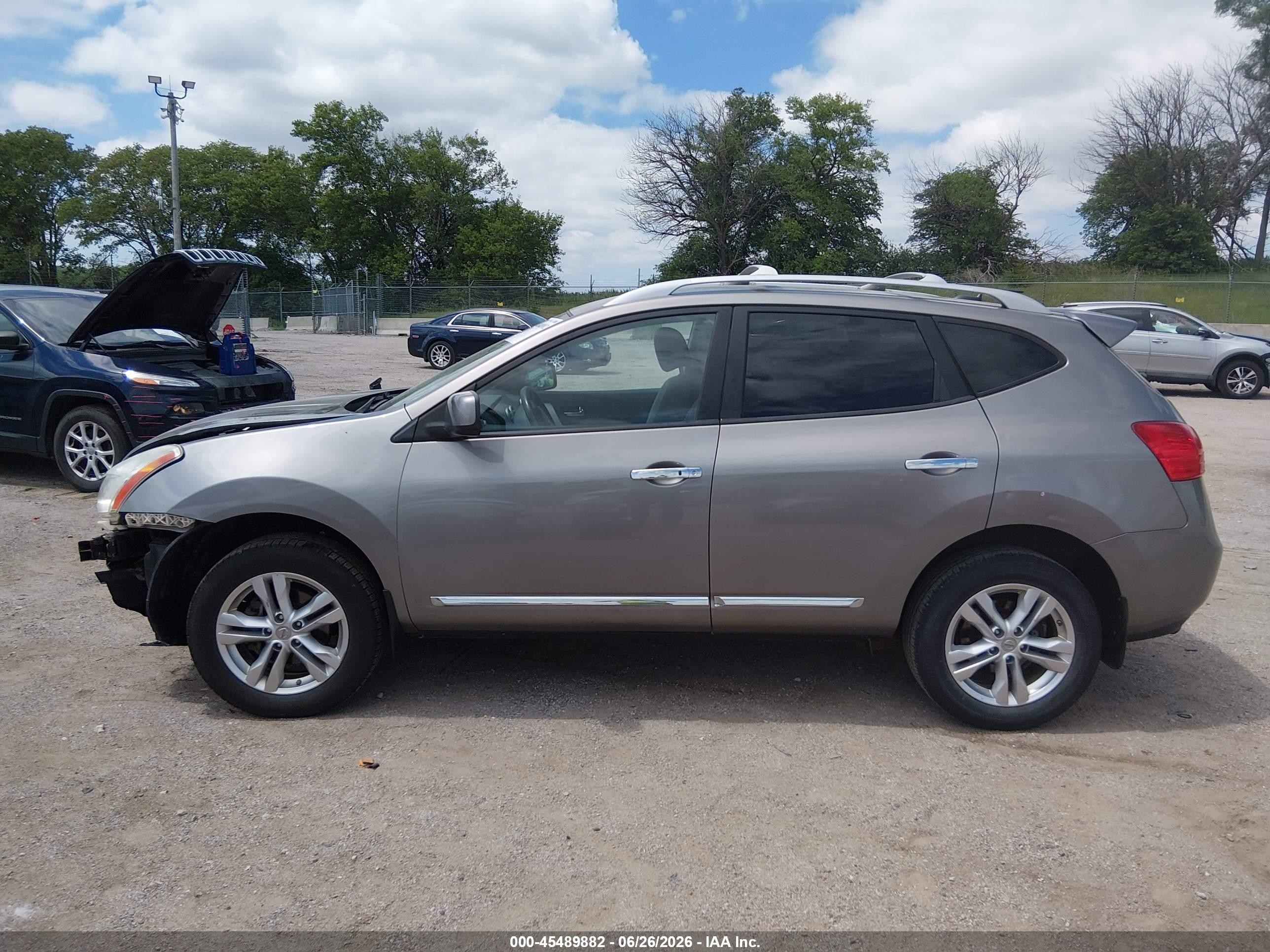 2013 Nissan Rogue Sv Gray vin: JN8AS5MV7DW647004