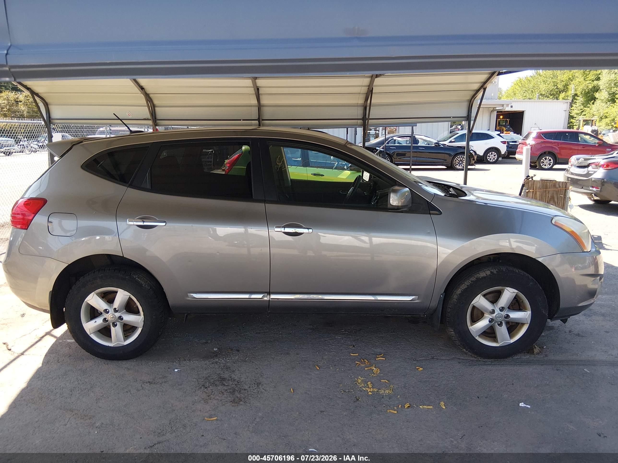 2013 Nissan Rogue S Gold vin: JN8AS5MV7DW656091