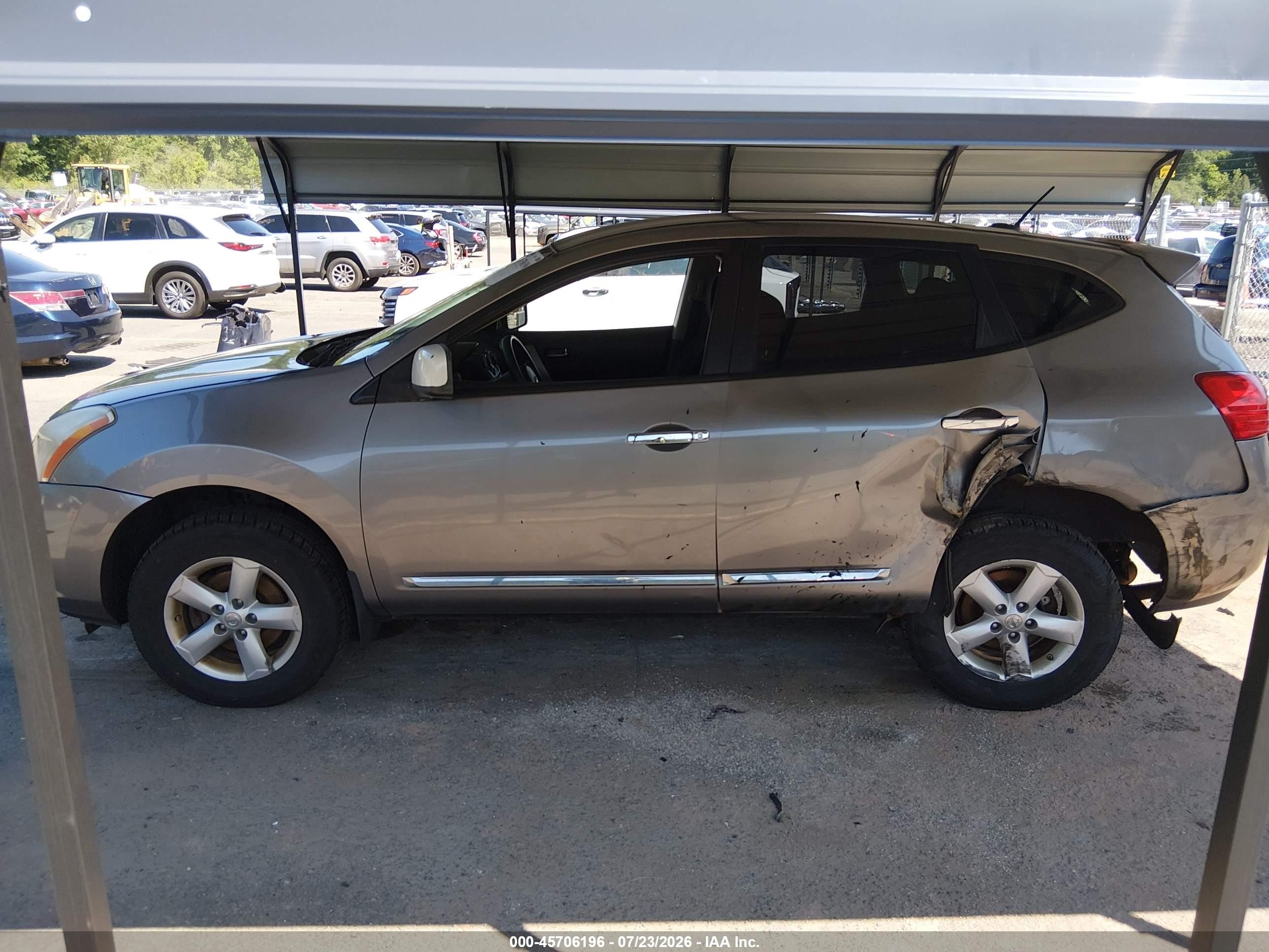 2013 Nissan Rogue S Gold vin: JN8AS5MV7DW656091