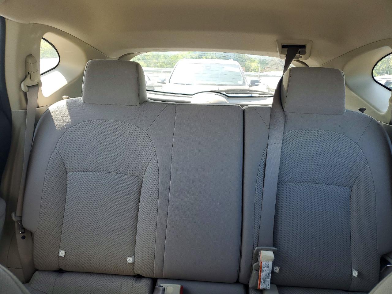 2013 Nissan Rogue S Silver vin: JN8AS5MV7DW665440