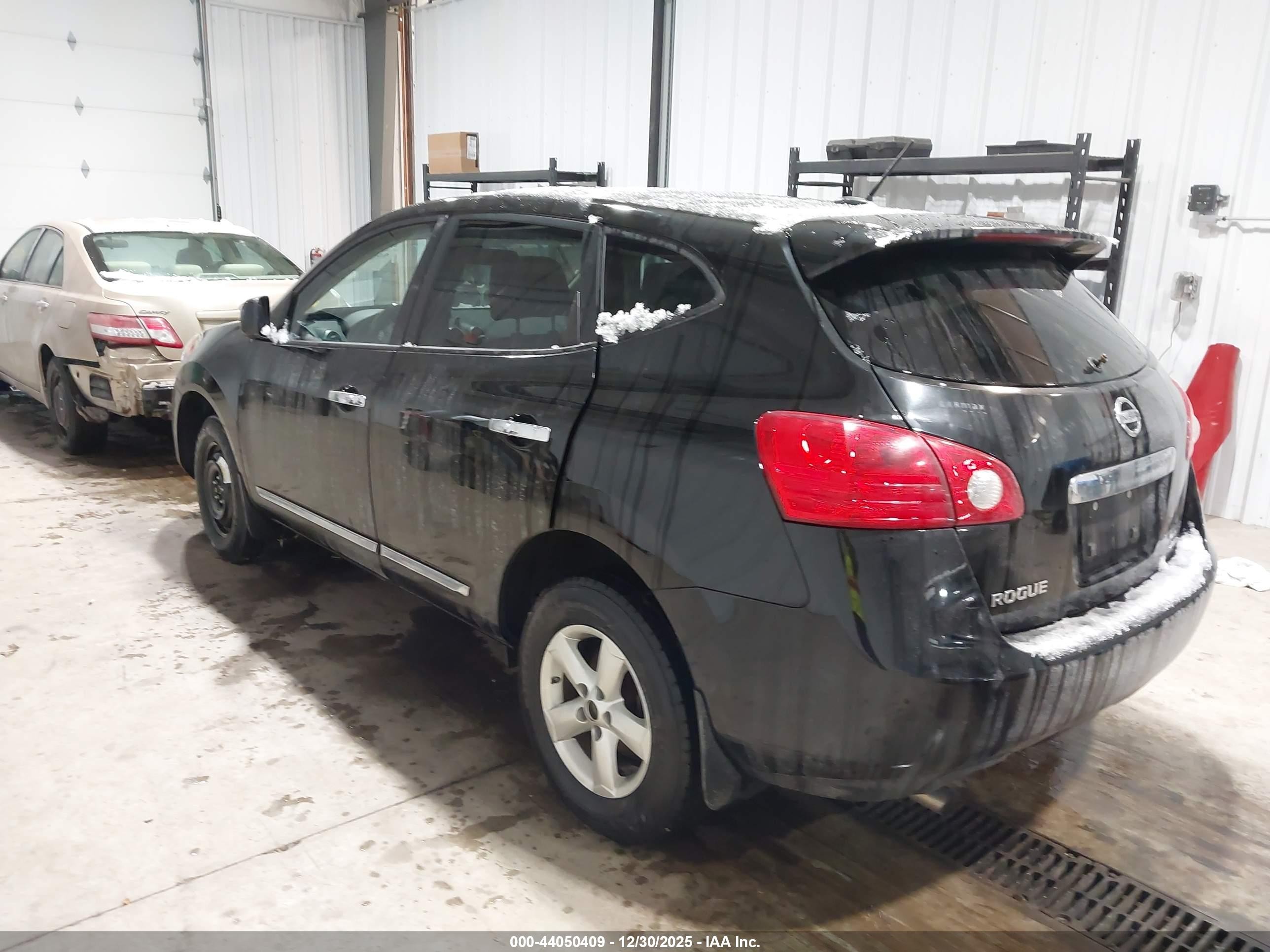 2013 Nissan Rogue S Black vin: JN8AS5MV7DW666538