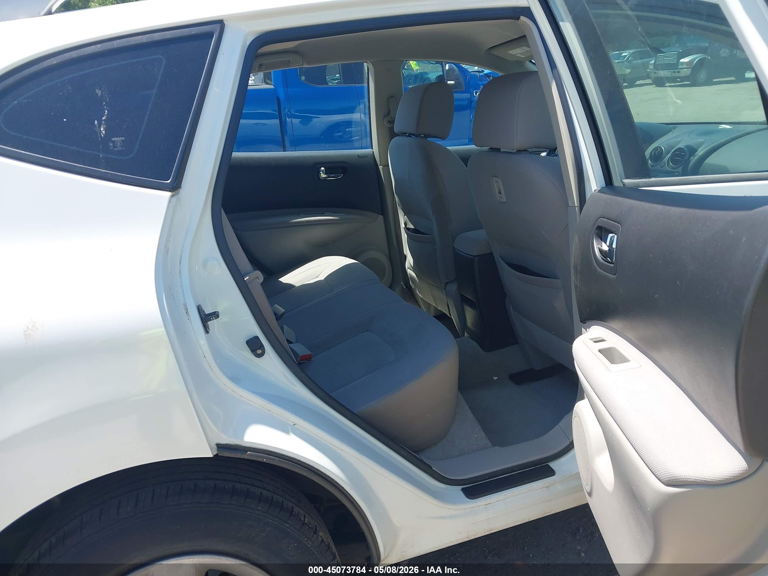 2014 Nissan Rogue Select S White vin: JN8AS5MV7EW202974