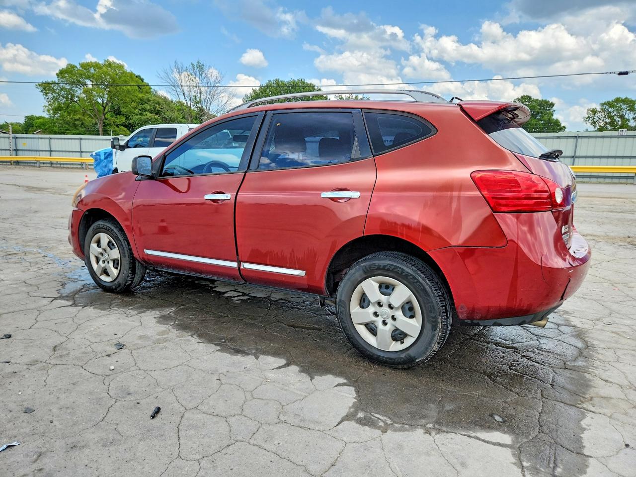 2014 Nissan Rogue Select S Burgundy vin: JN8AS5MV7EW710202