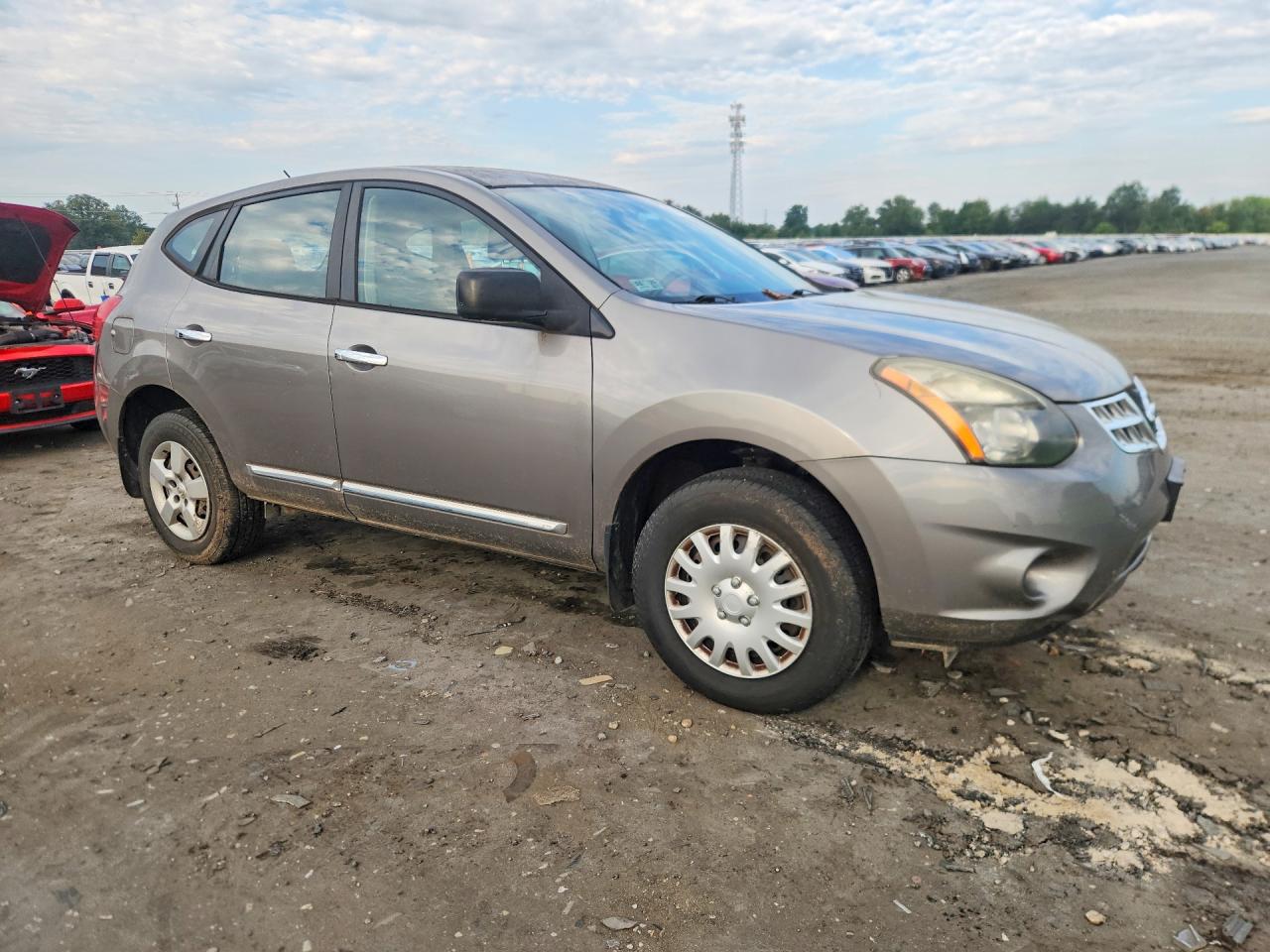 2014 Nissan Rogue Select S Silver vin: JN8AS5MV7EW712693