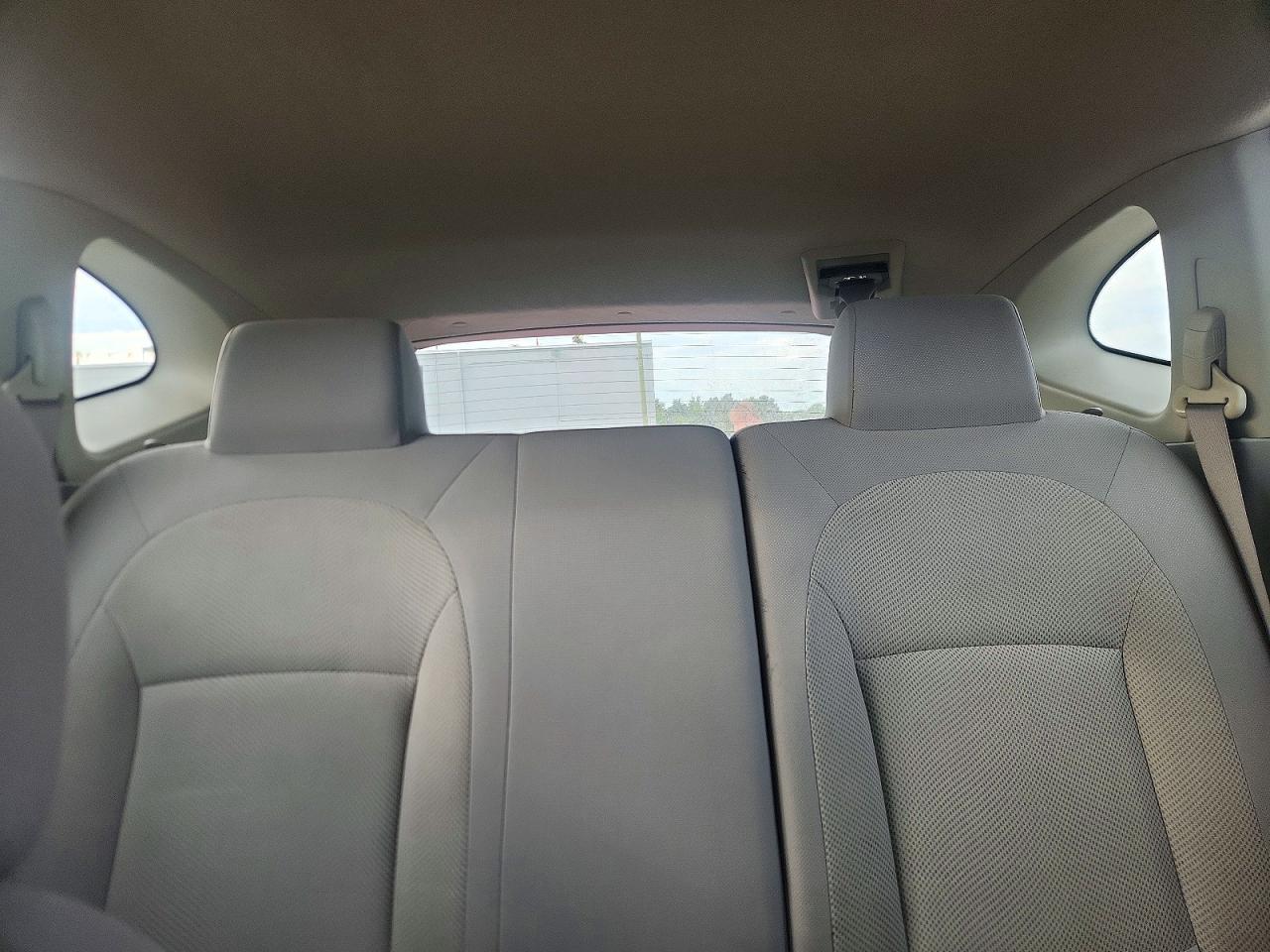 2014 Nissan Rogue Select S Silver vin: JN8AS5MV7EW712693