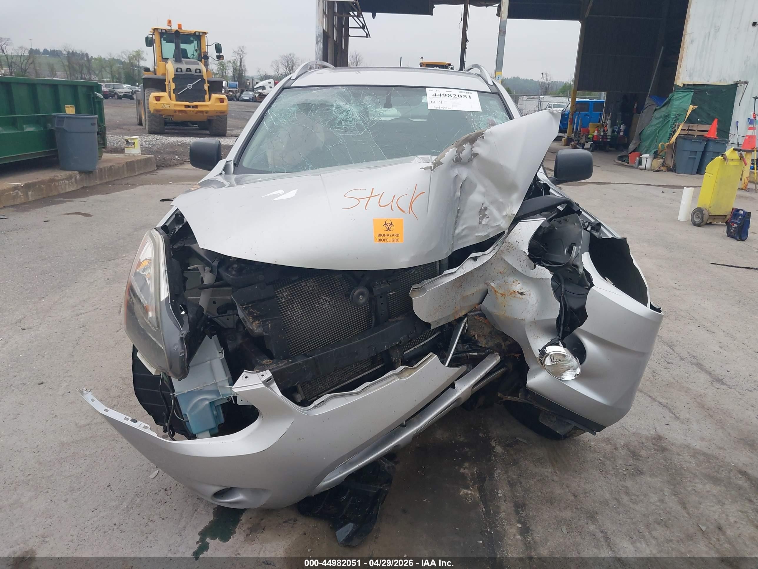 2014 Nissan Rogue Select S Silver vin: JN8AS5MV7EW719109