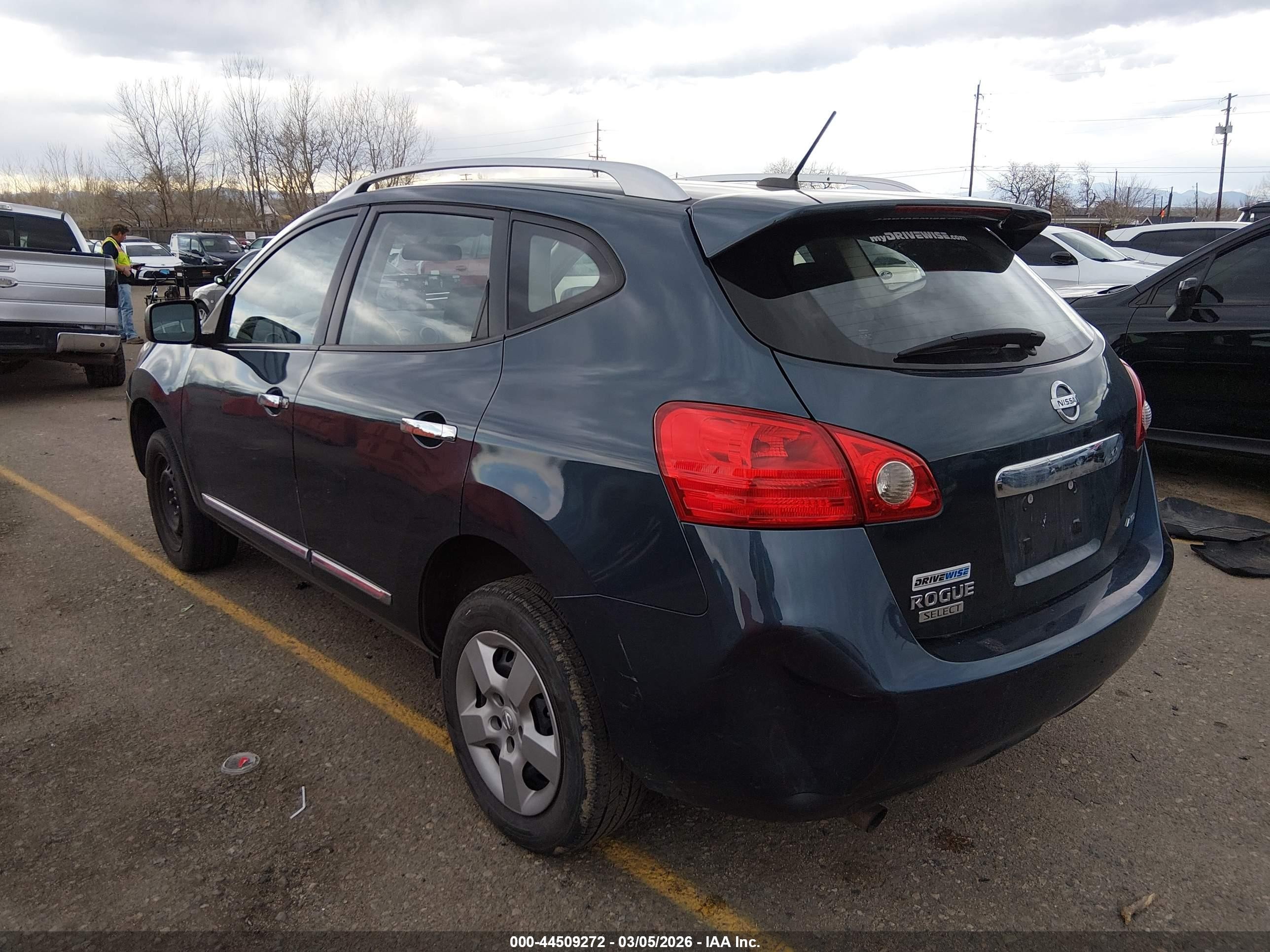 2014 Nissan Rogue Select S Blue vin: JN8AS5MV7EW722222