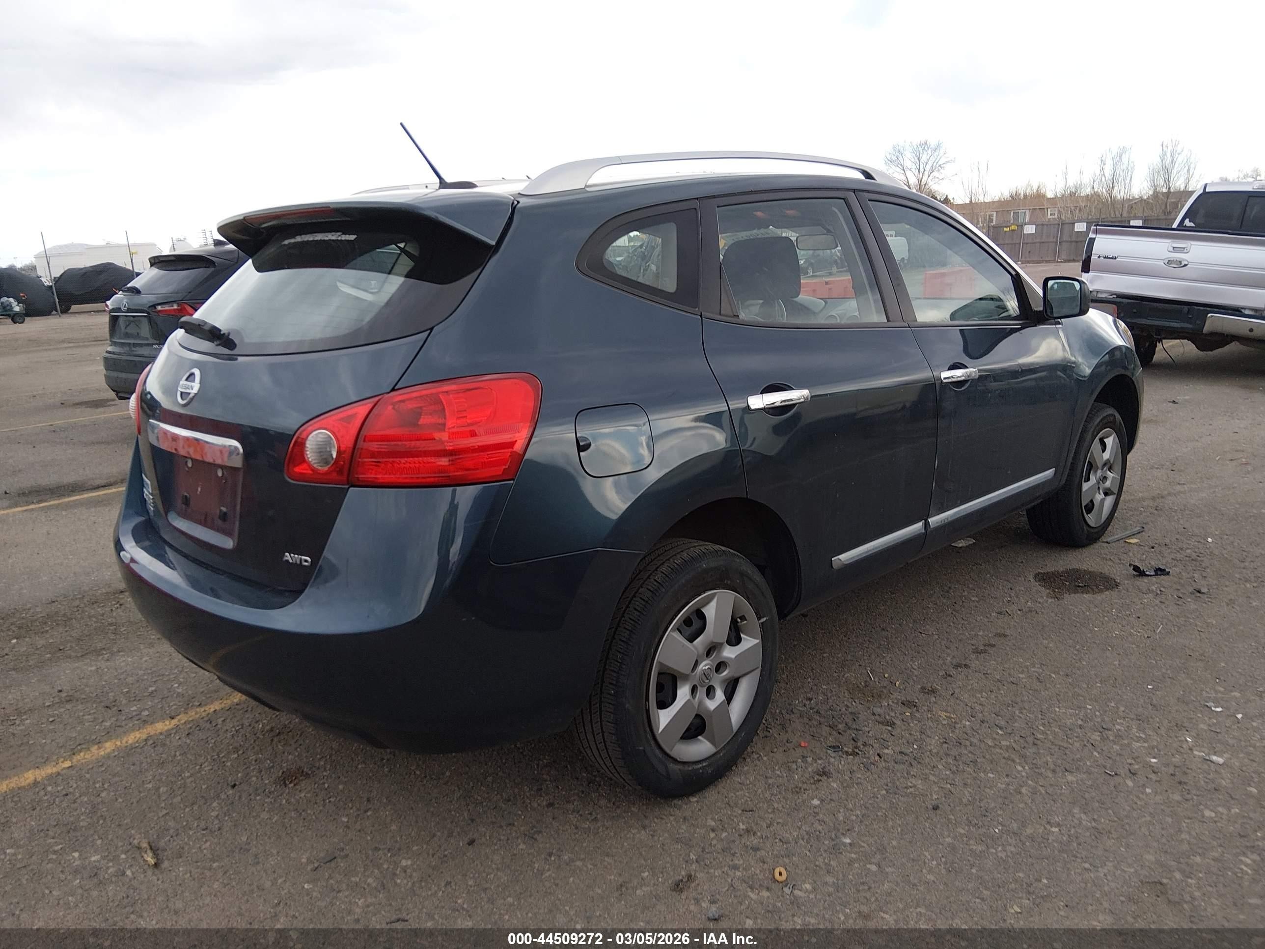 2014 Nissan Rogue Select S Blue vin: JN8AS5MV7EW722222
