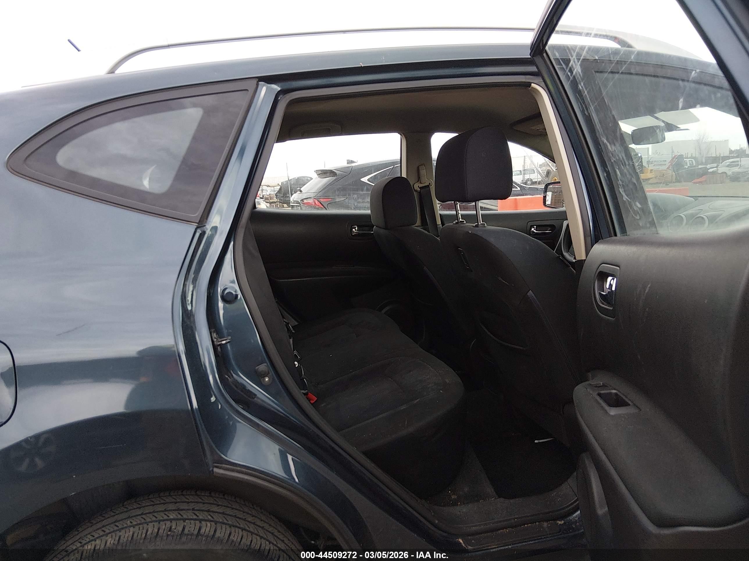 2014 Nissan Rogue Select S Blue vin: JN8AS5MV7EW722222