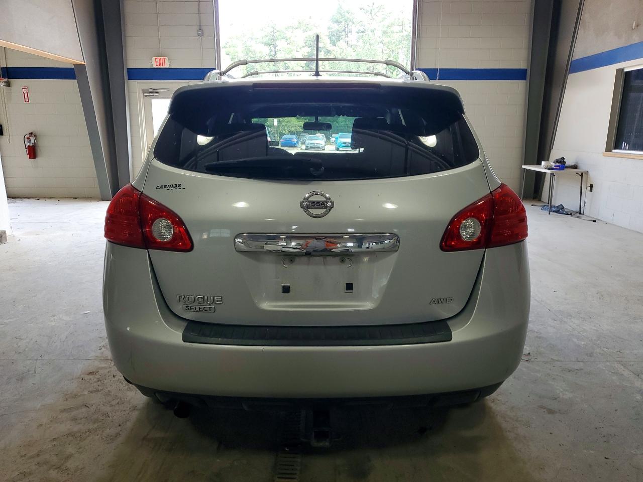2015 Nissan Rogue Select S Silver vin: JN8AS5MV7FW754590