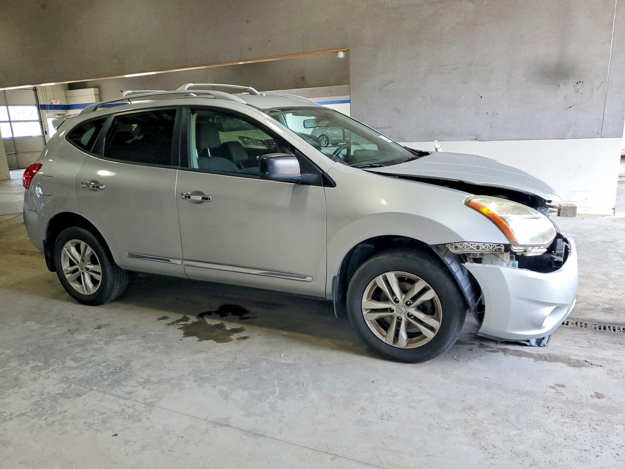 2015 Nissan Rogue Select S Silver vin: JN8AS5MV7FW754590