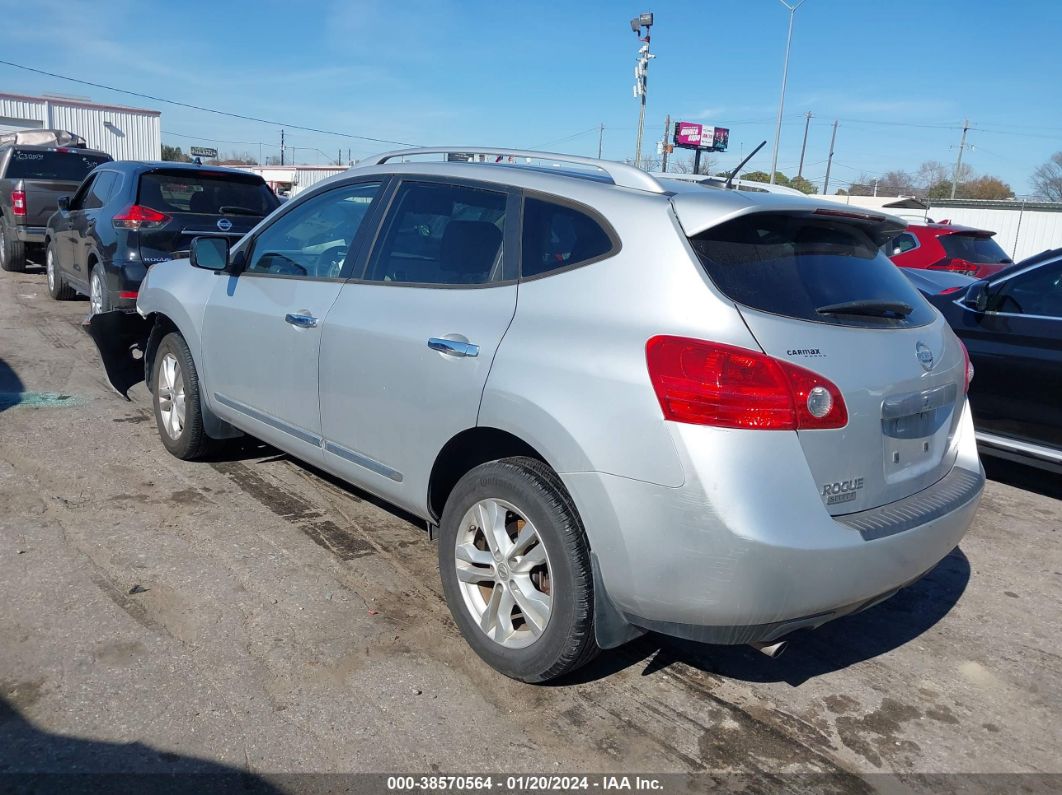 2015 Nissan Rogue Select S Silver vin: JN8AS5MV7FW760826