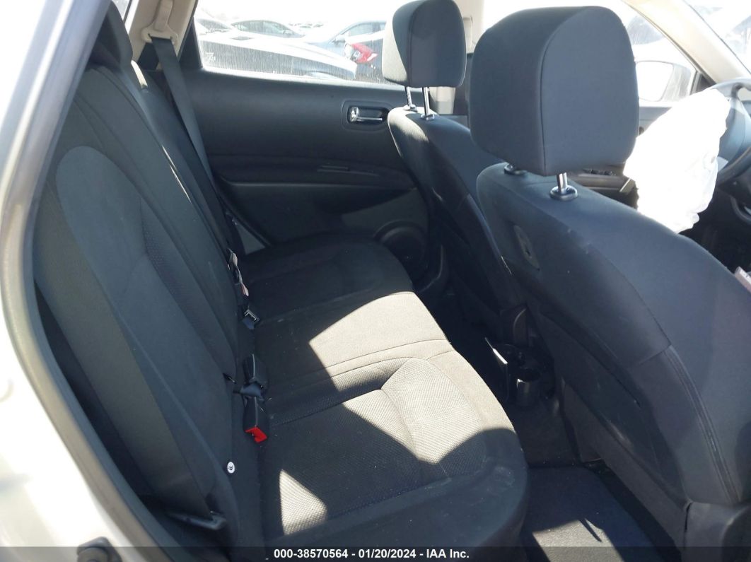 2015 Nissan Rogue Select S Silver vin: JN8AS5MV7FW760826