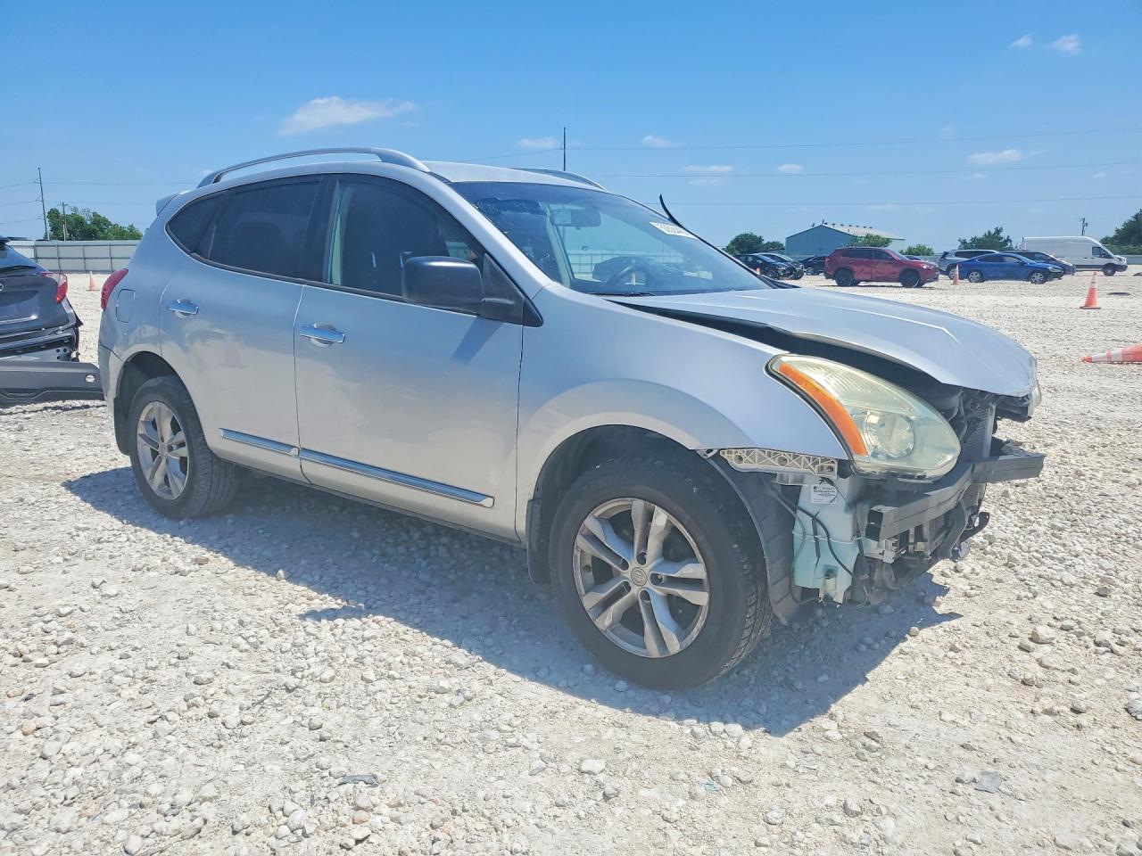 2015 Nissan Rogue Select S Silver vin: JN8AS5MV7FW760826