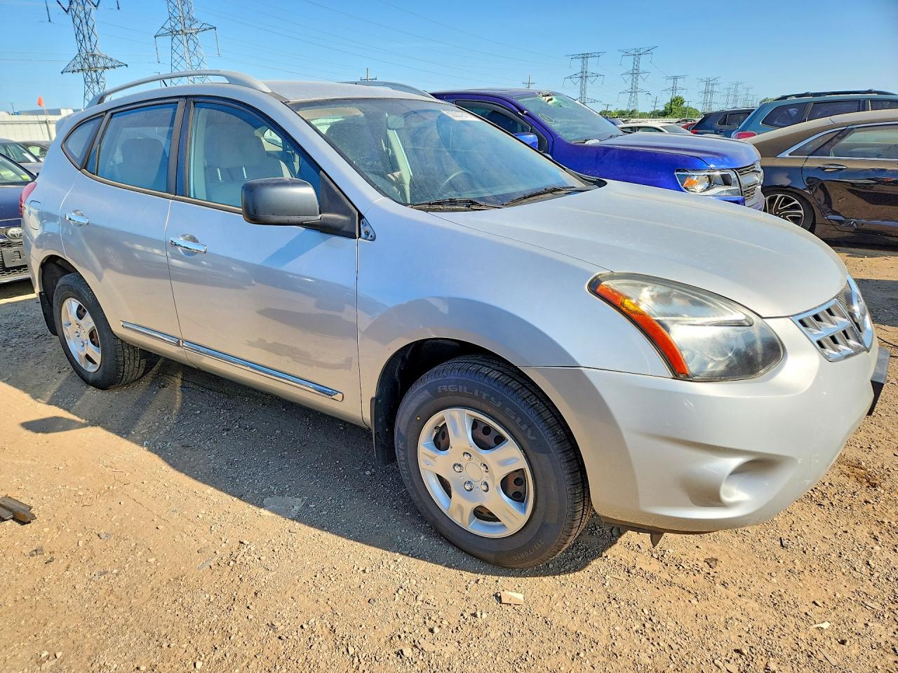 2015 Nissan Rogue Select S Silver vin: JN8AS5MV7FW769946