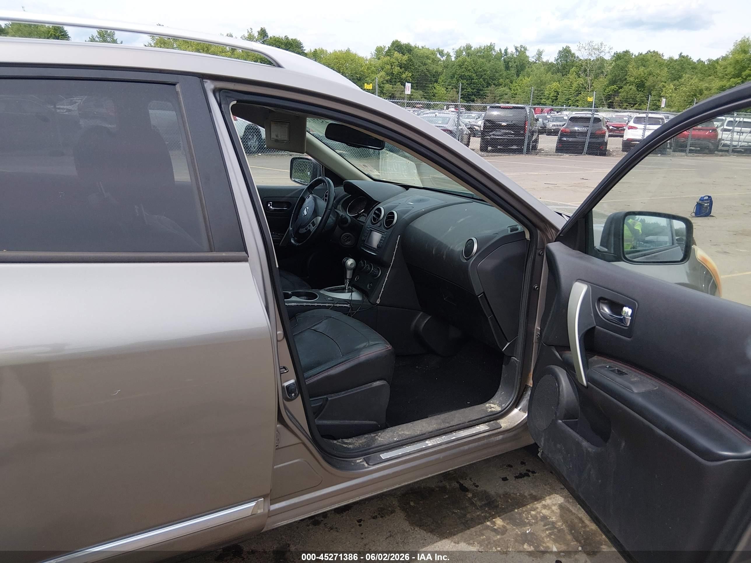 2011 Nissan Rogue Sv Gold vin: JN8AS5MV8BW253881