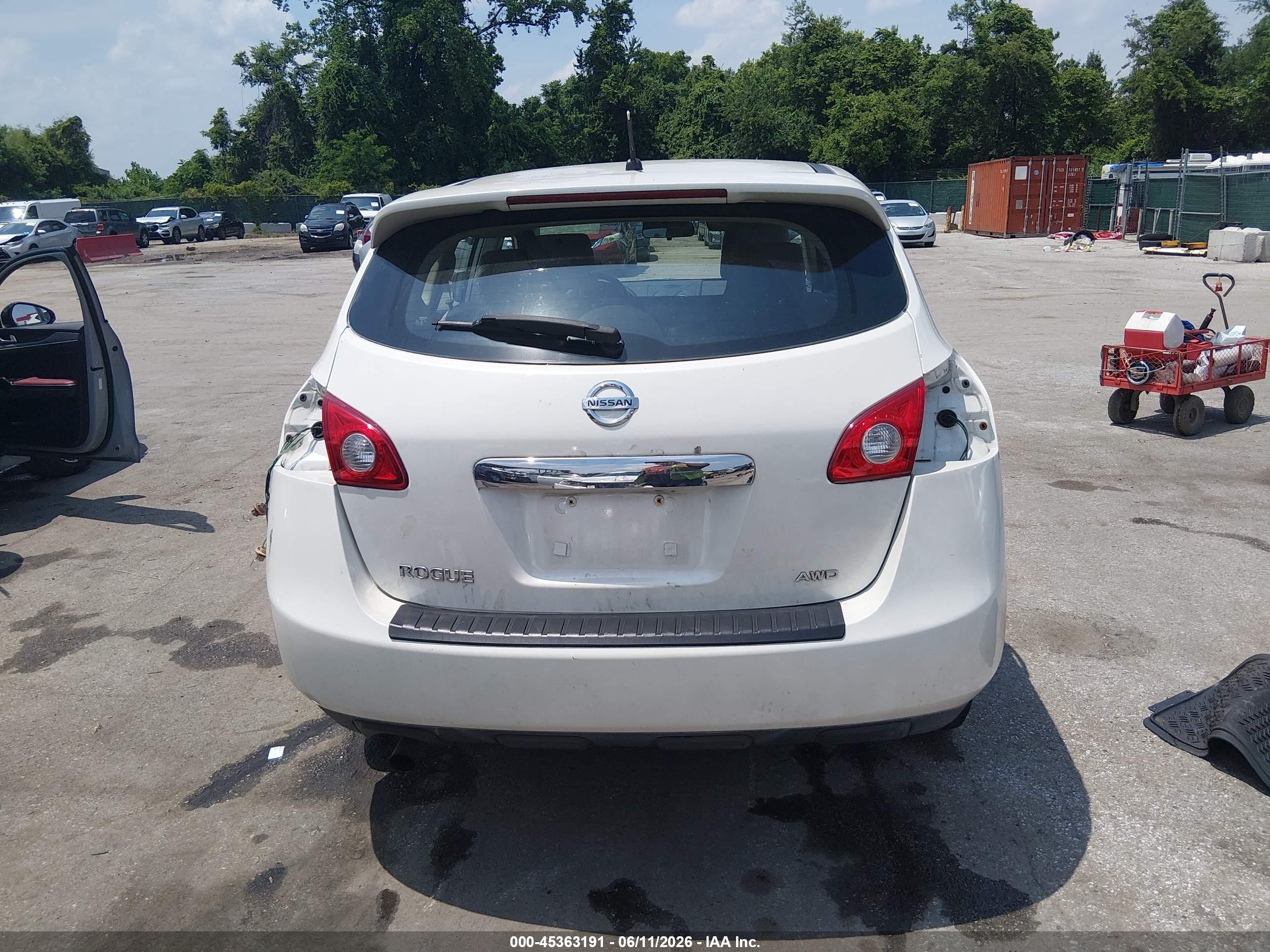 2011 Nissan Rogue S White vin: JN8AS5MV8BW257610