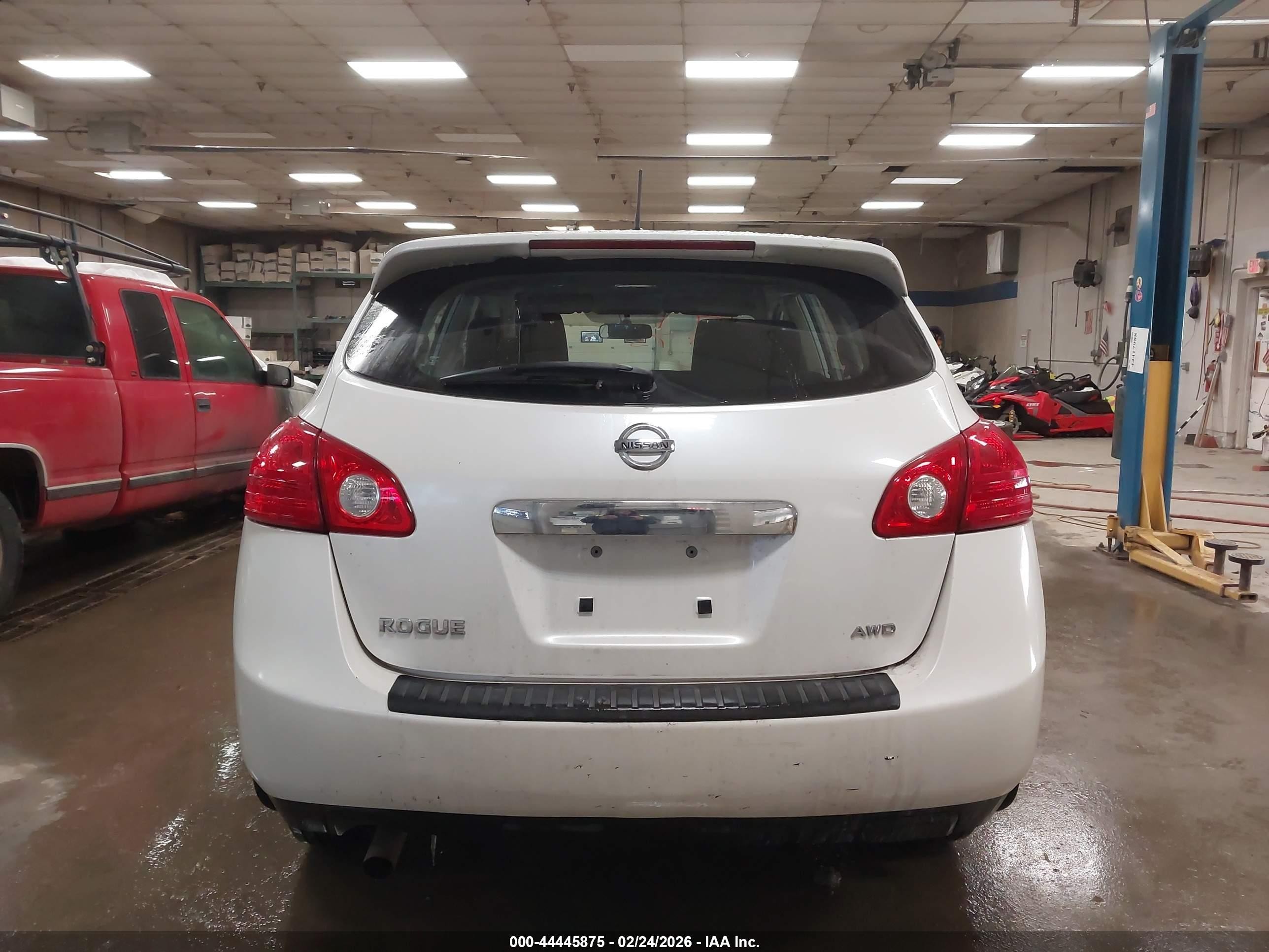 2011 Nissan Rogue S White vin: JN8AS5MV8BW297251
