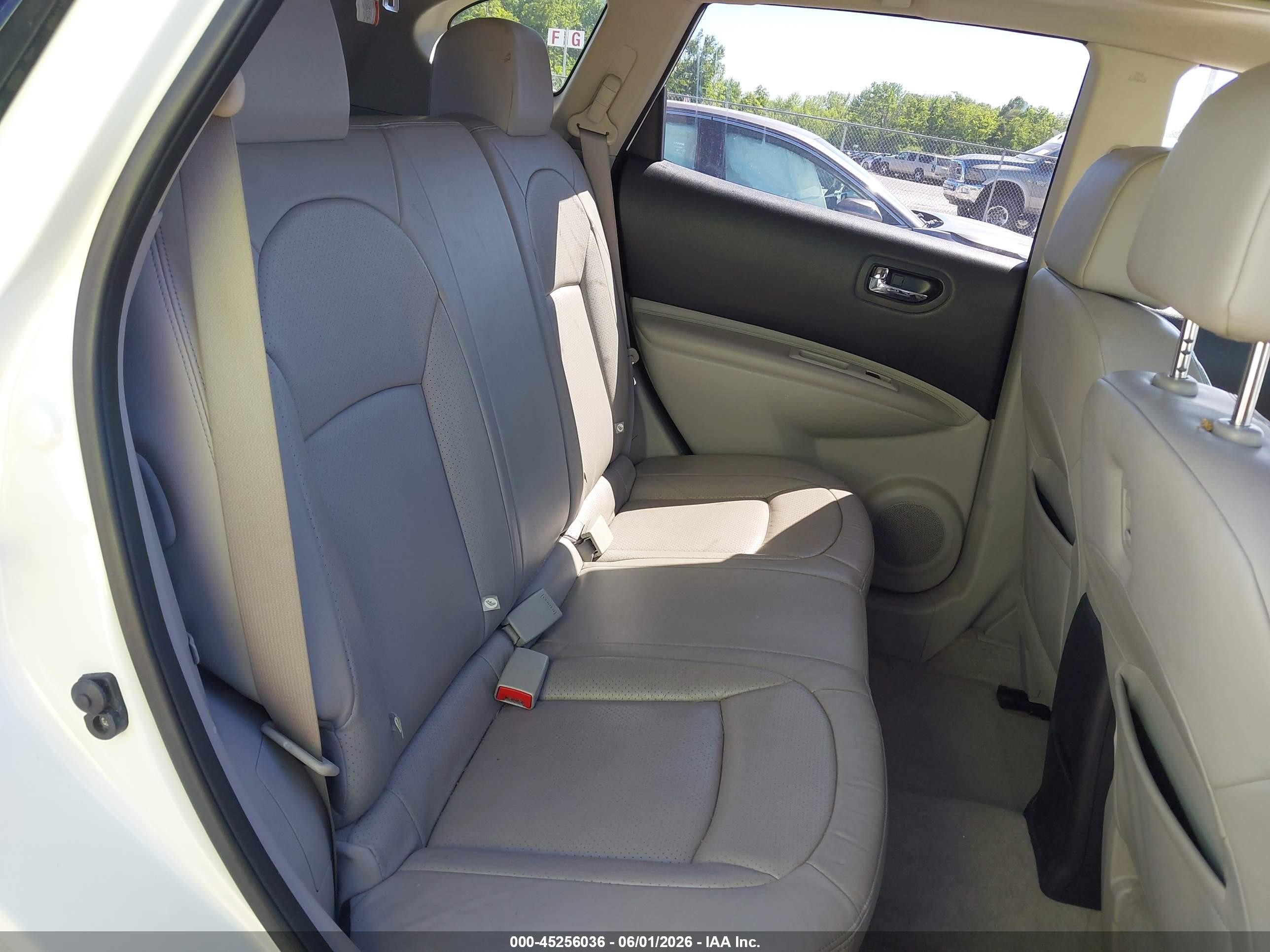 2011 Nissan Rogue Sv White vin: JN8AS5MV8BW305347