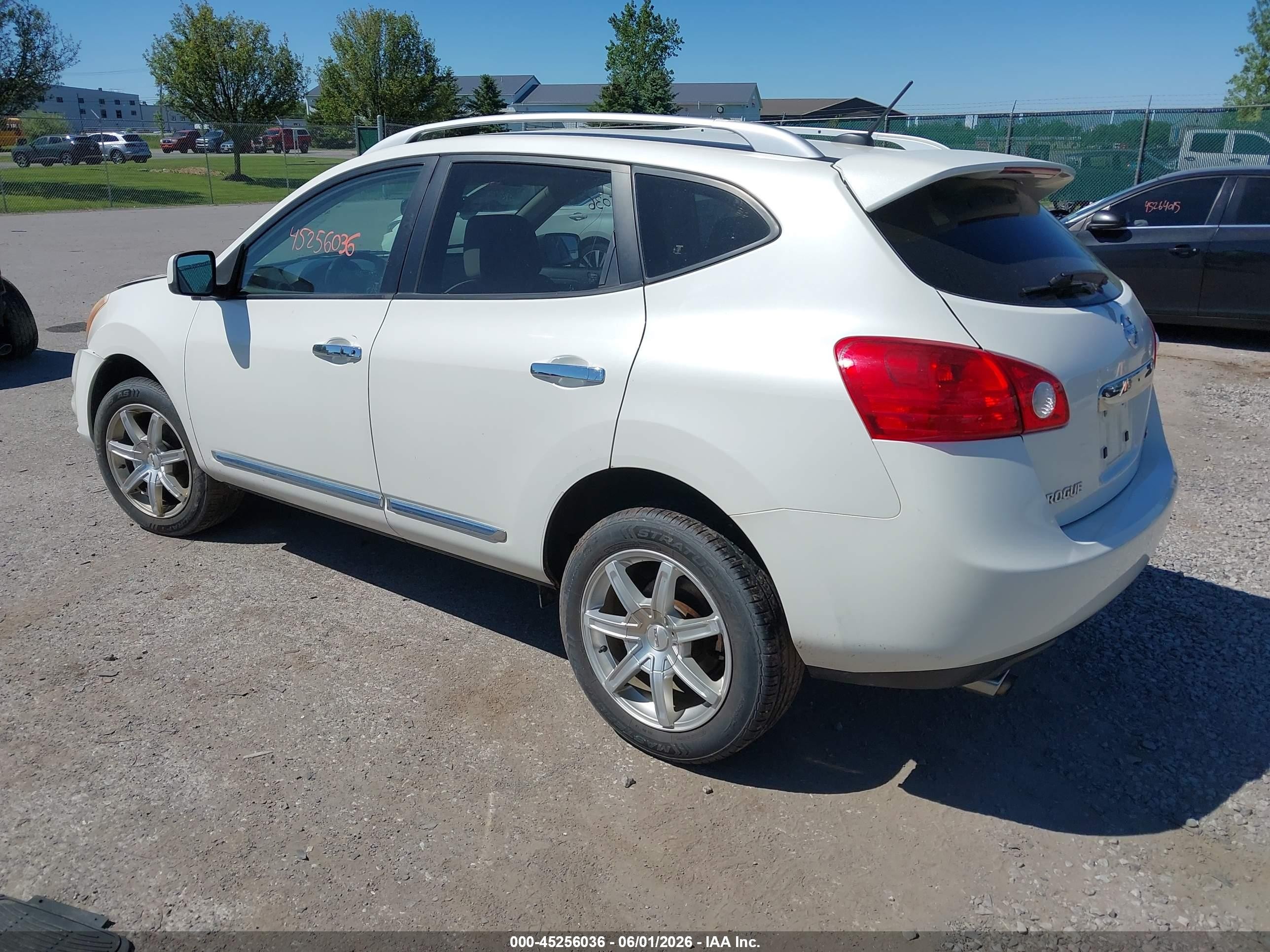 2011 Nissan Rogue Sv White vin: JN8AS5MV8BW305347