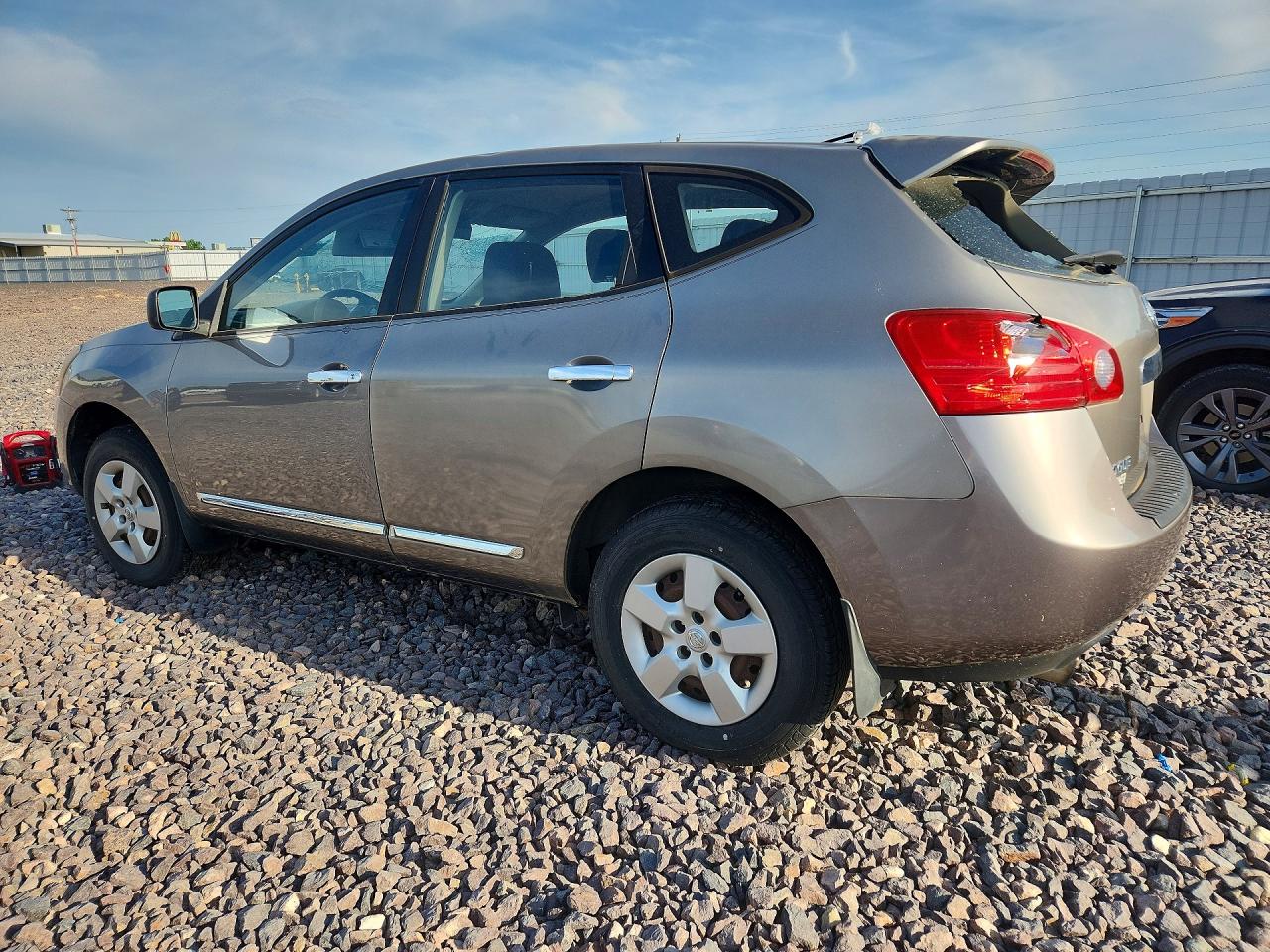 2011 Nissan Rogue S Gray vin: JN8AS5MV8BW661958