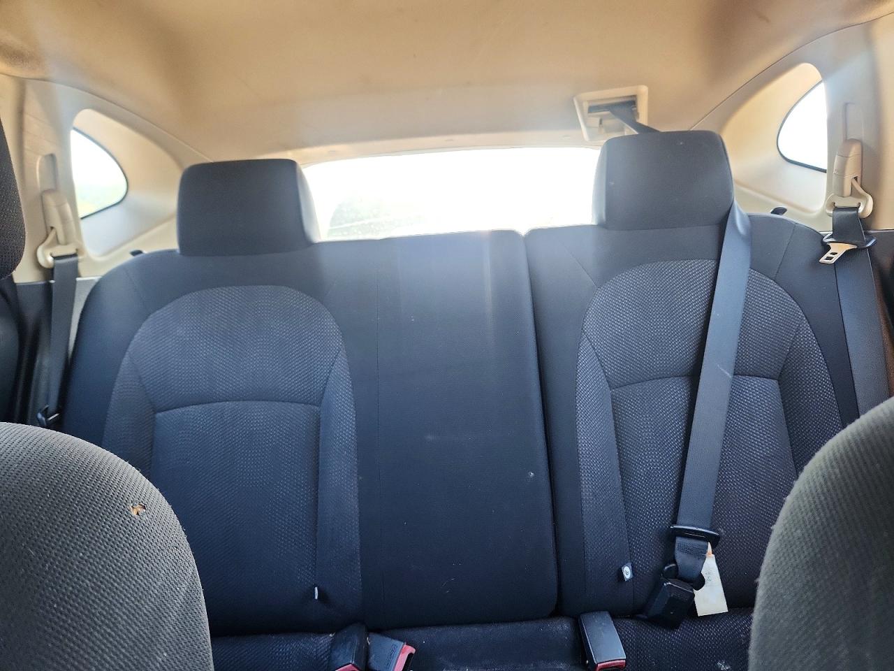 2011 Nissan Rogue S Silver vin: JN8AS5MV8BW663869