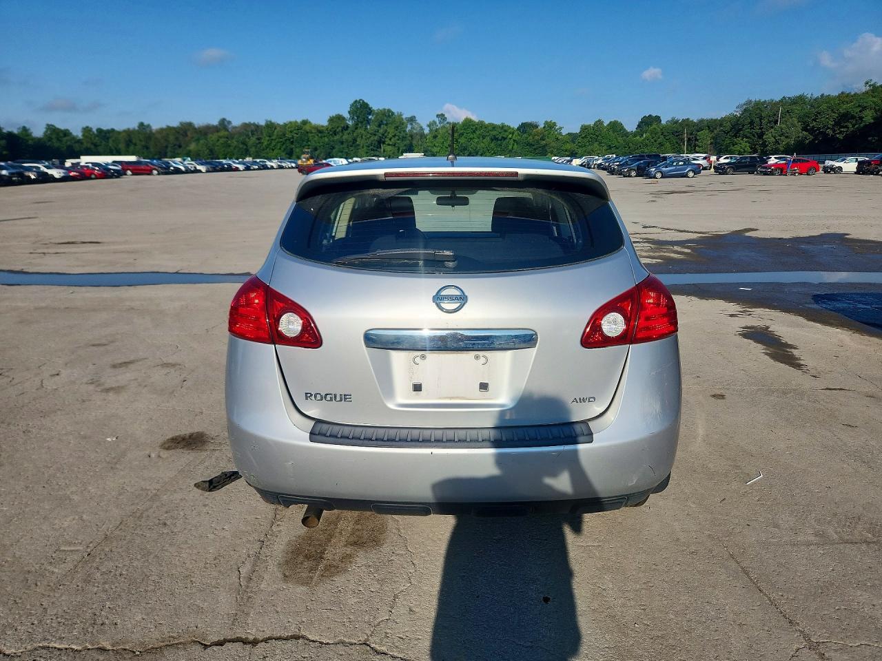 2011 Nissan Rogue S Silver vin: JN8AS5MV8BW663869