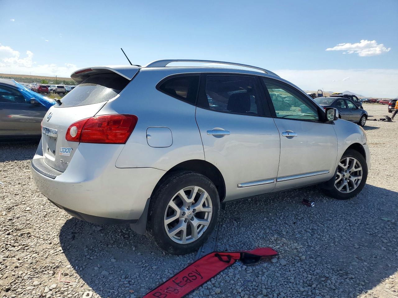 2011 Nissan Rogue S Silver vin: JN8AS5MV8BW666044
