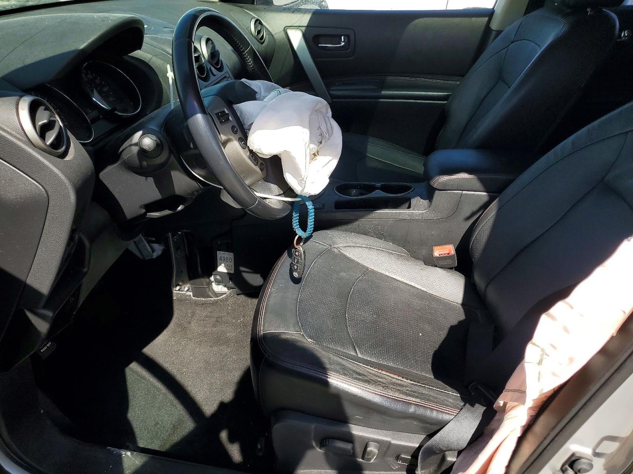 2011 Nissan Rogue S Silver vin: JN8AS5MV8BW666044