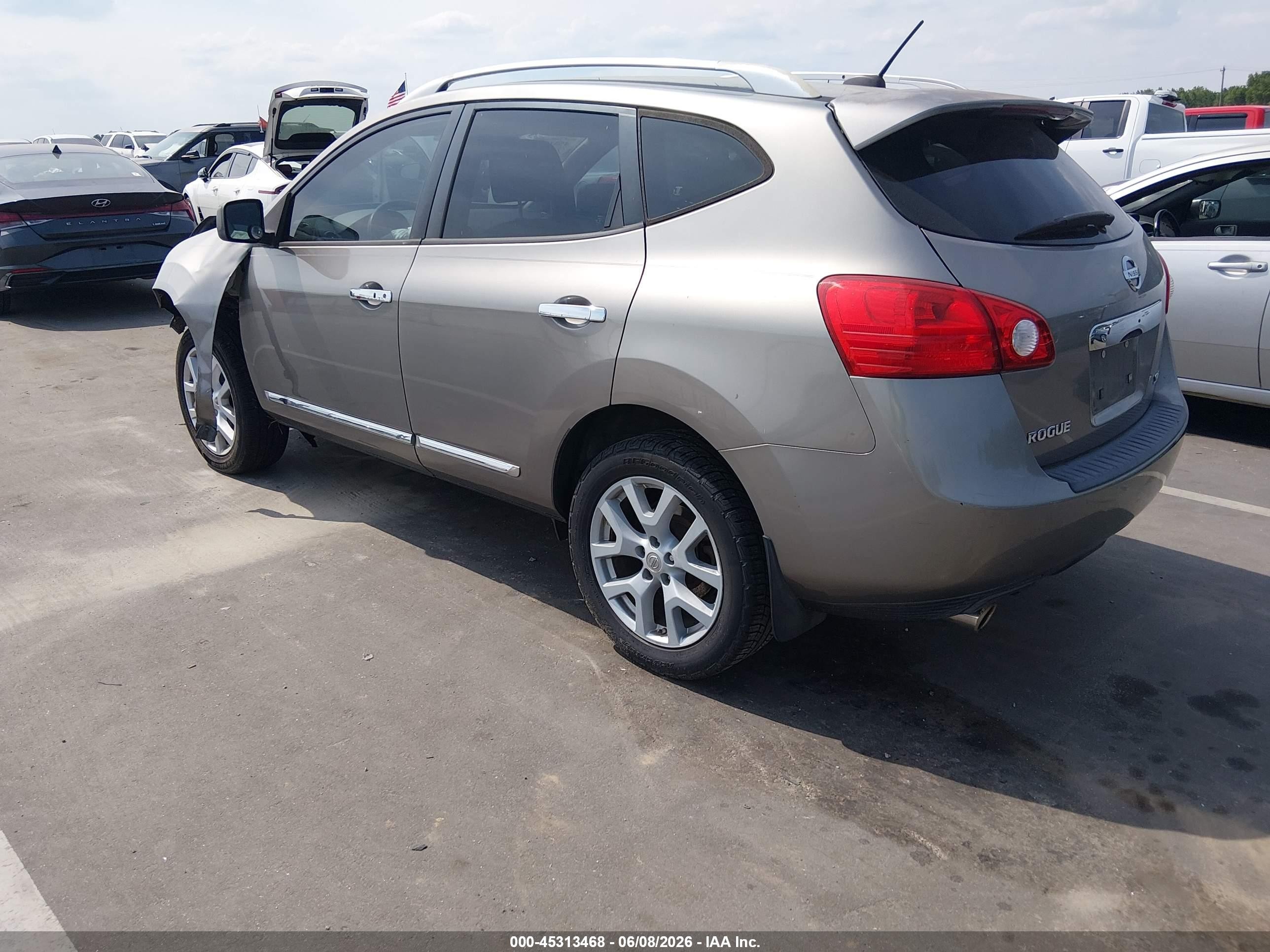 2011 Nissan Rogue Sv Silver vin: JN8AS5MV8BW669431