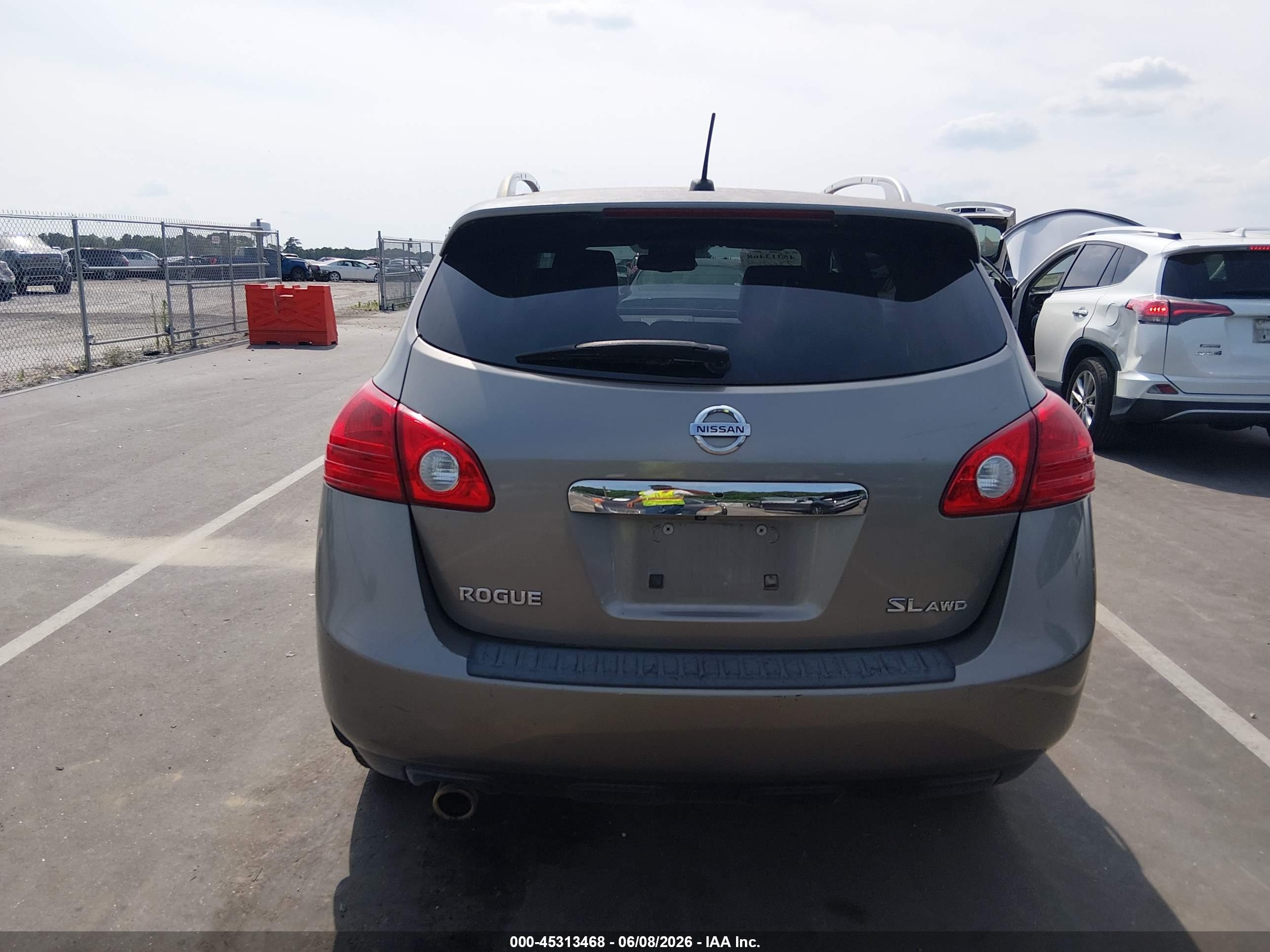 2011 Nissan Rogue Sv Silver vin: JN8AS5MV8BW669431