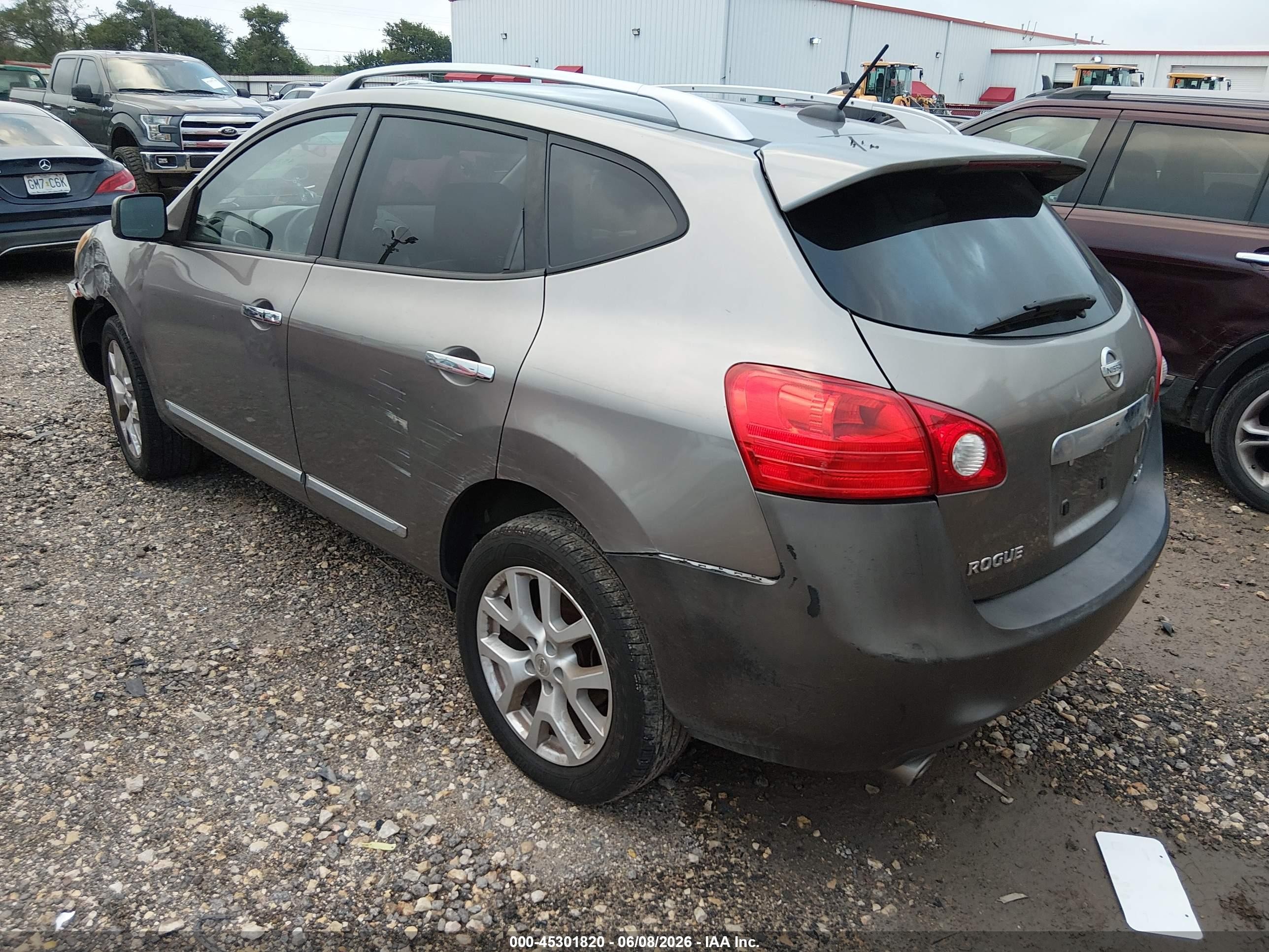 2011 Nissan Rogue Sv Beige vin: JN8AS5MV8BW677769
