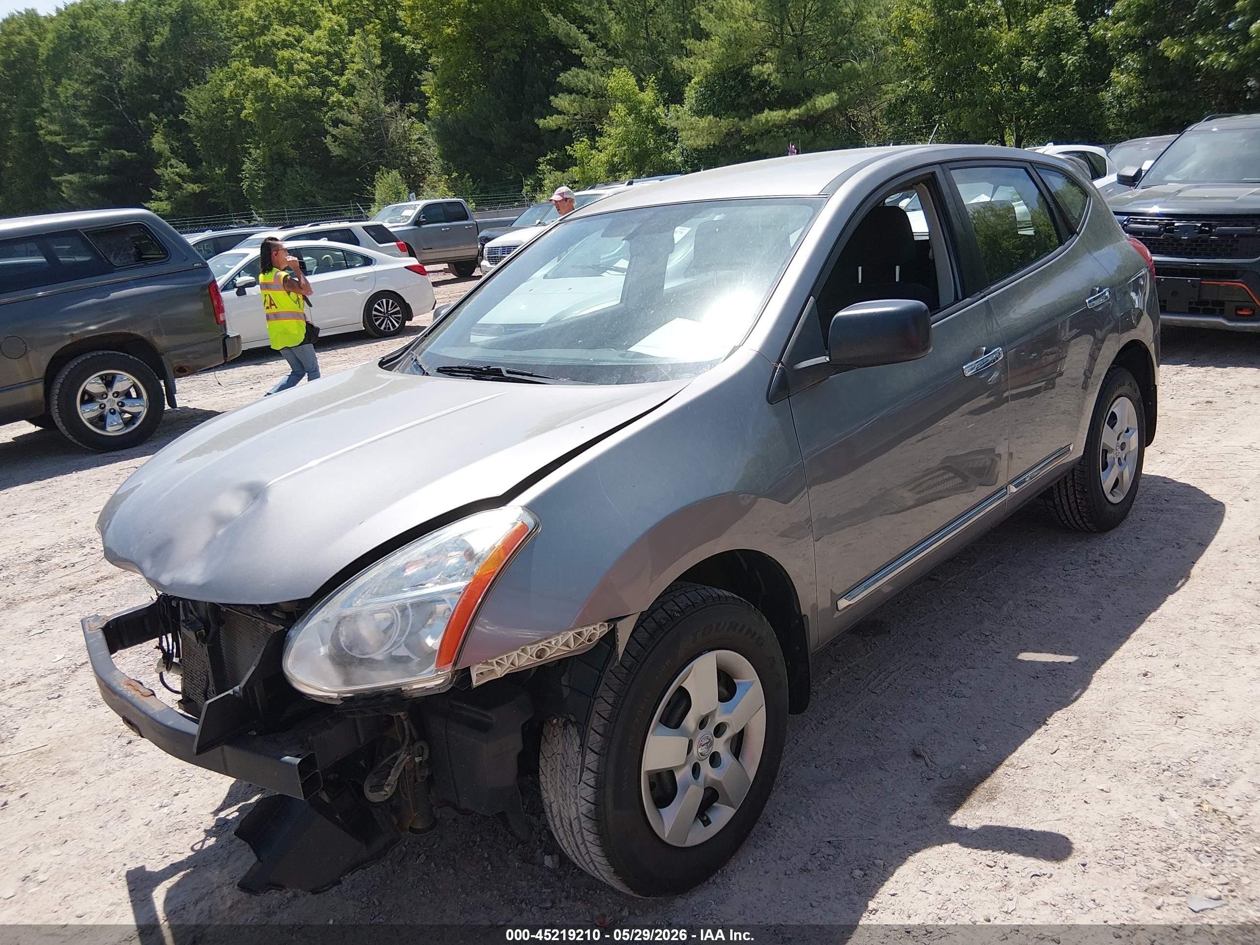 2011 Nissan Rogue S Gray vin: JN8AS5MV8BW677884
