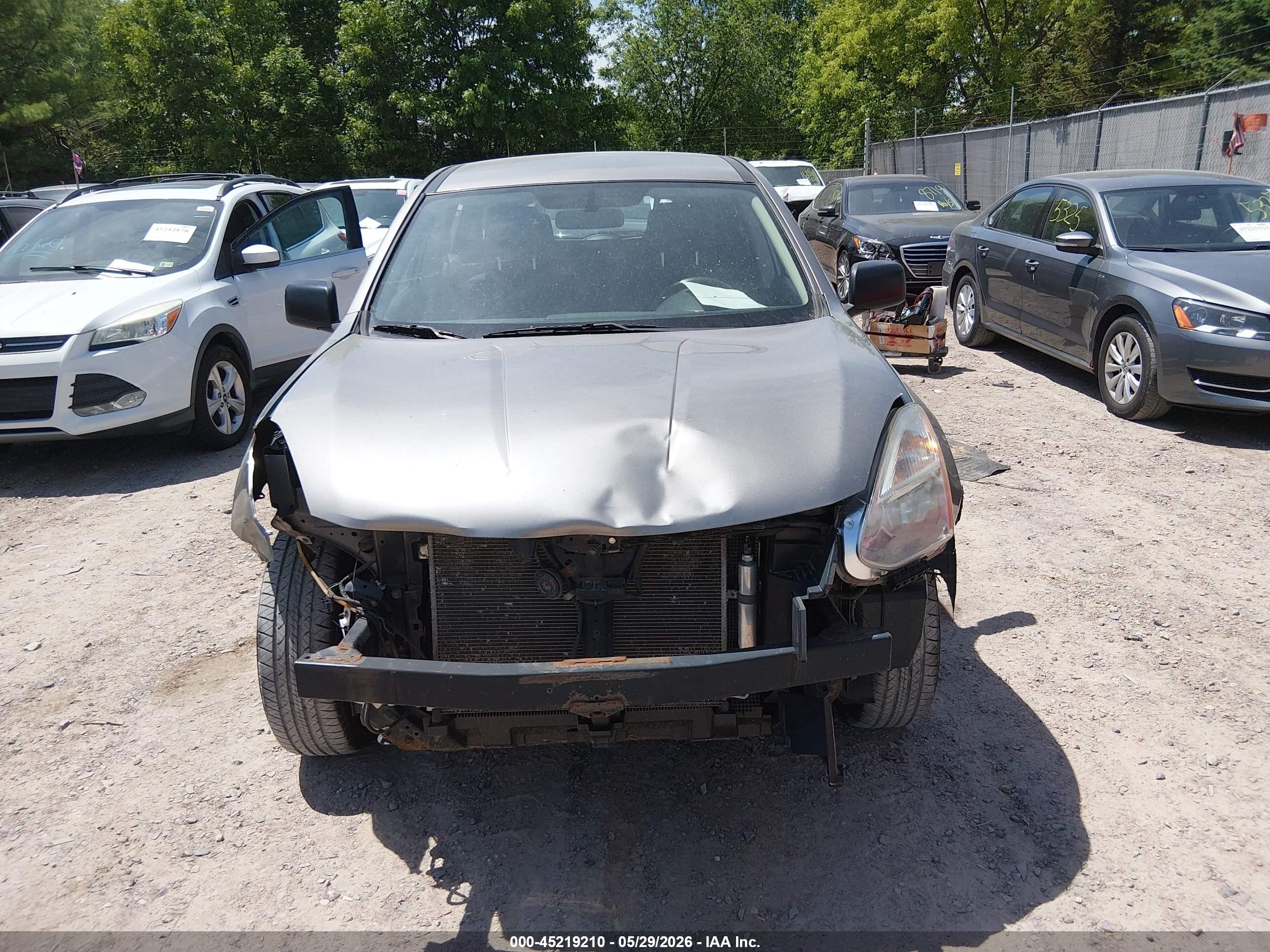 2011 Nissan Rogue S Gray vin: JN8AS5MV8BW677884