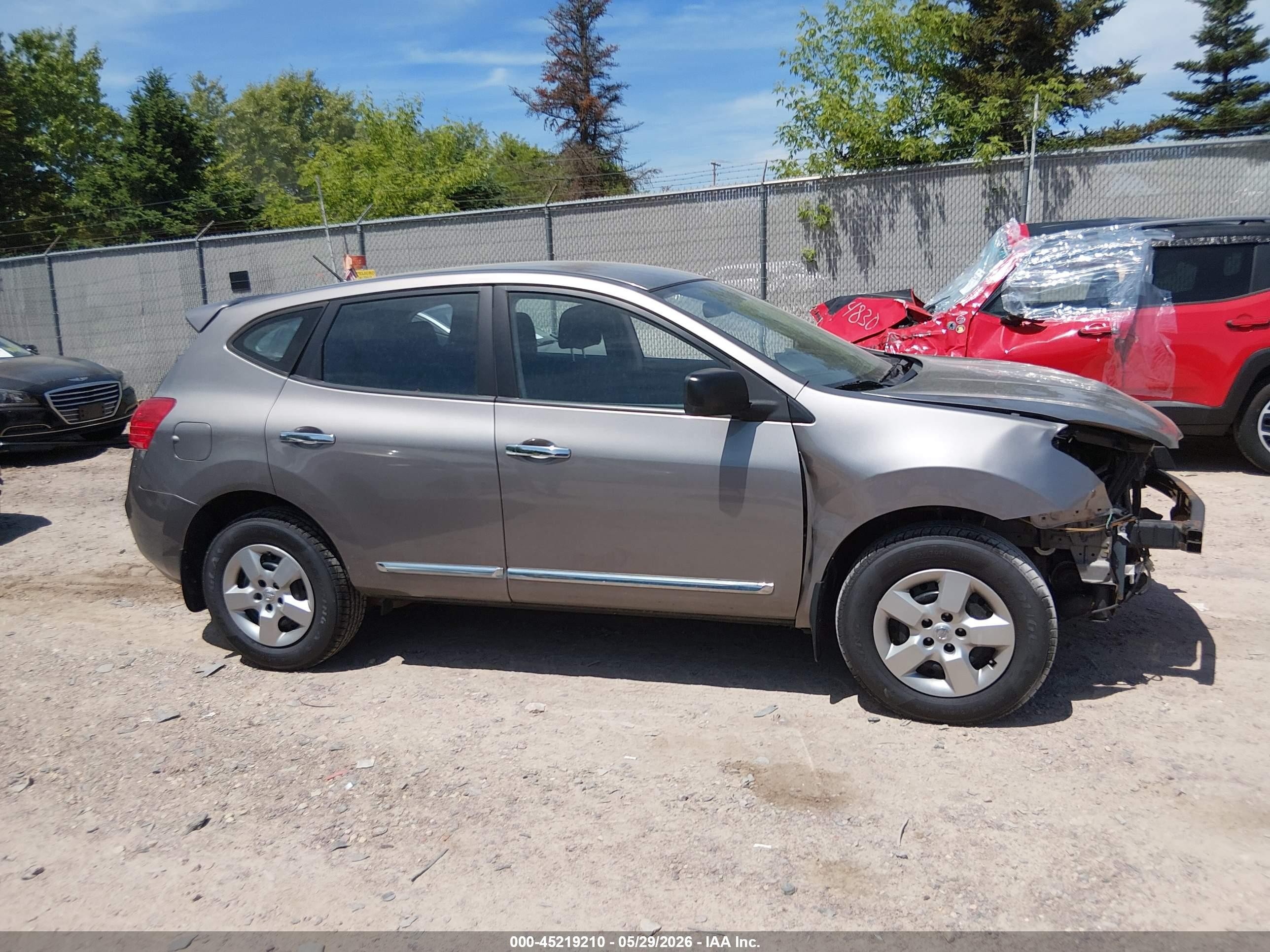 2011 Nissan Rogue S Gray vin: JN8AS5MV8BW677884